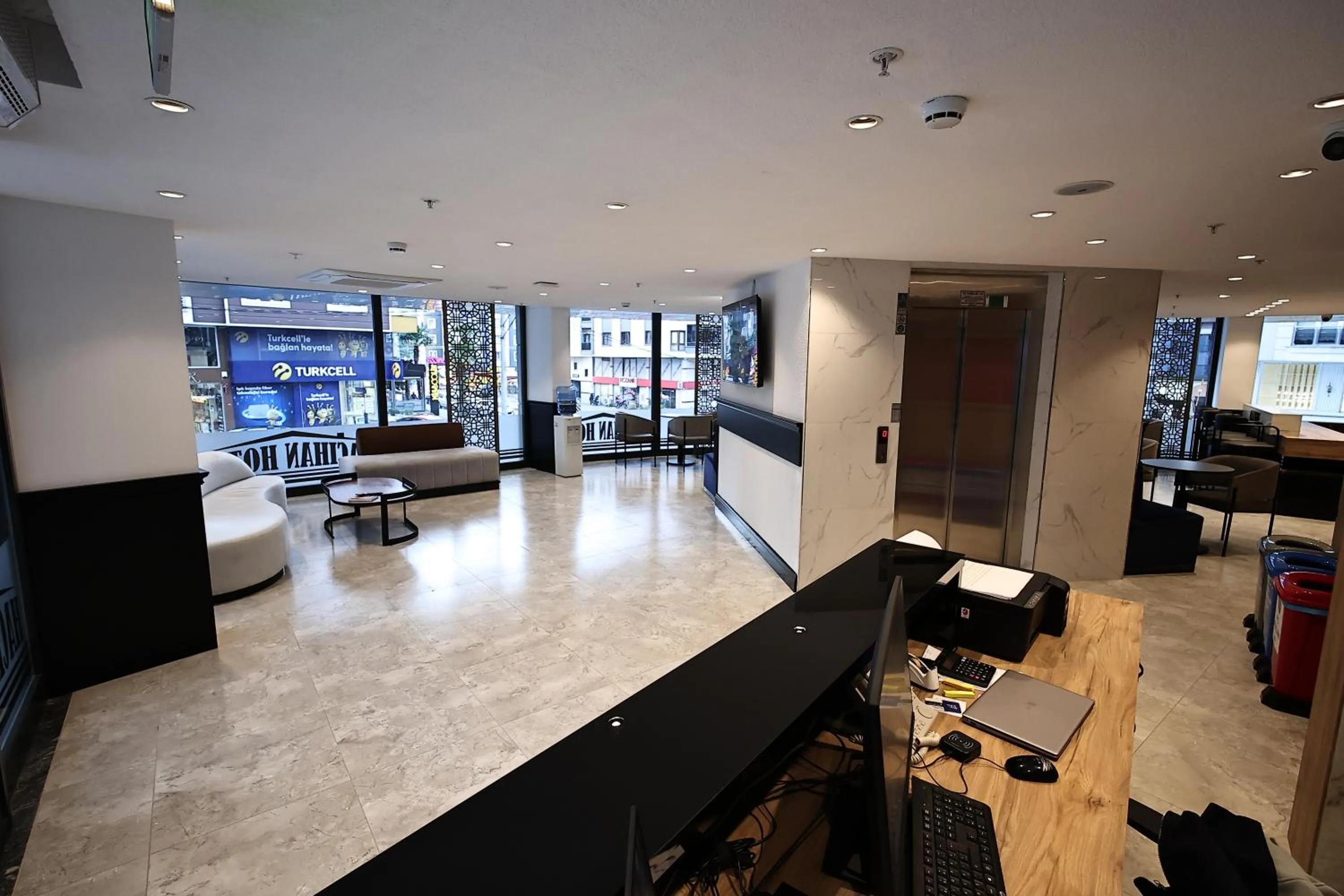 Lobby or reception in Hacıhan Hotel