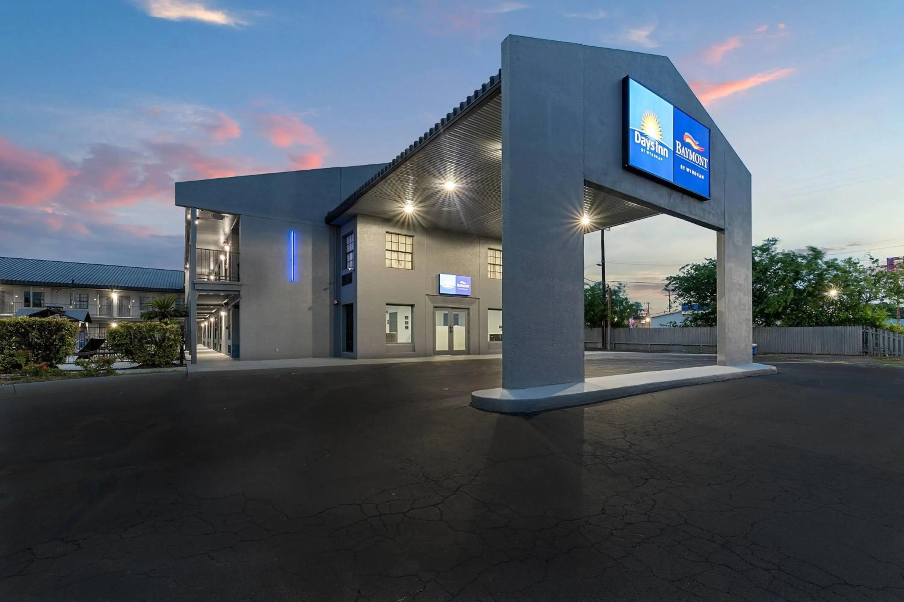 Property building in Days Inn by Wyndham San Antonio Near Lackland AFB