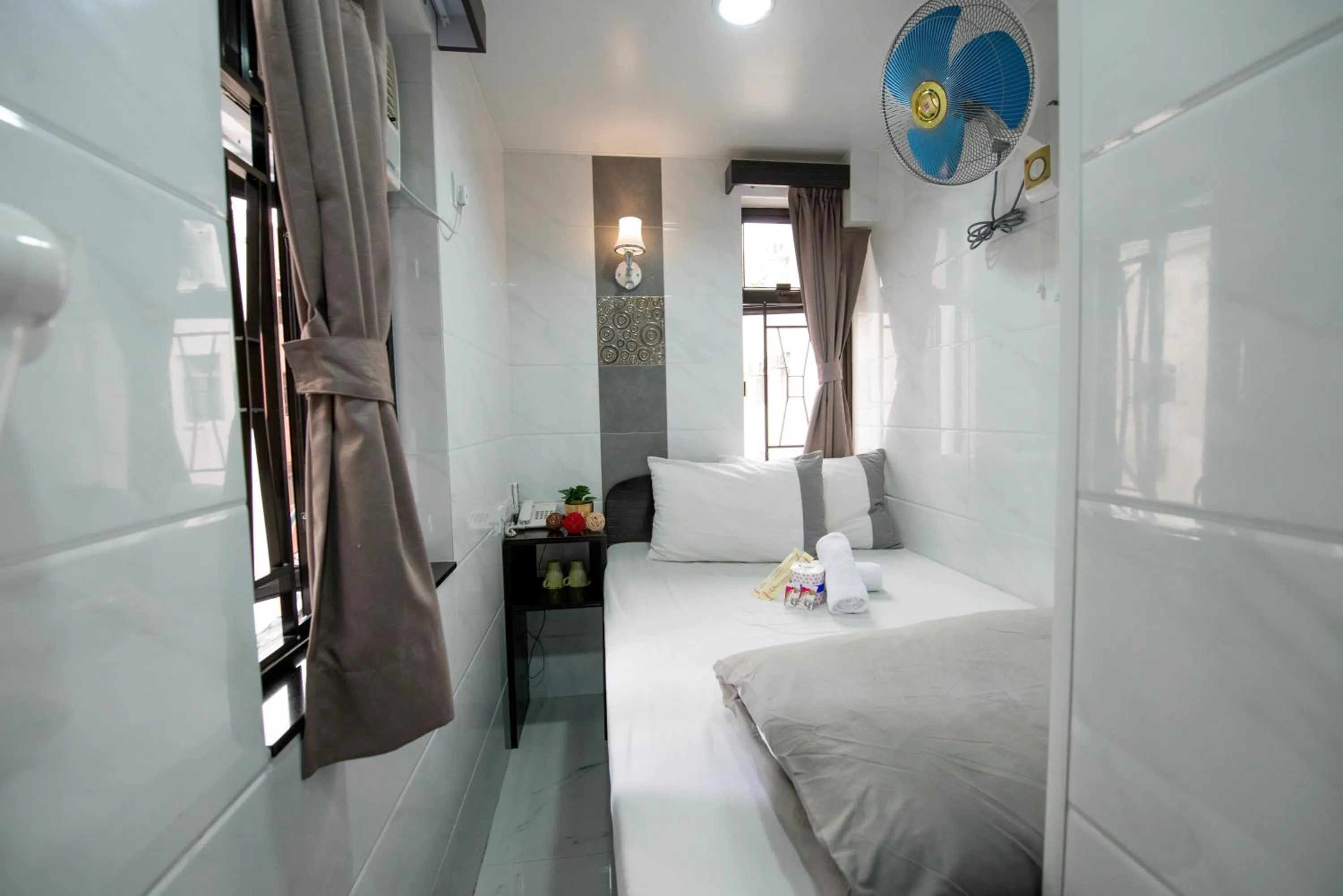 Photo of the whole room, Bathroom in Icon Inn