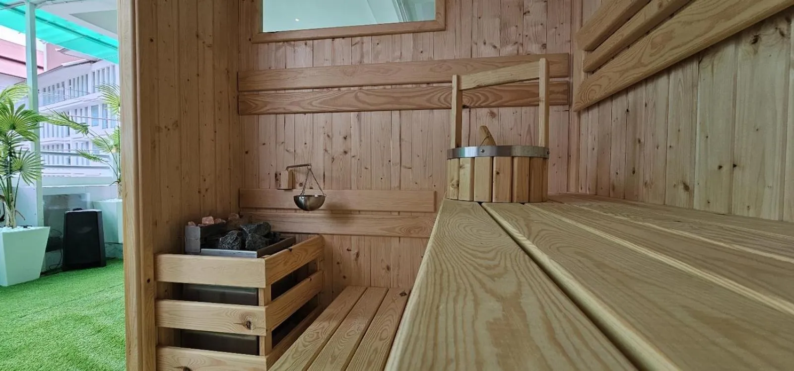 Sauna in Priory Hillside Residence