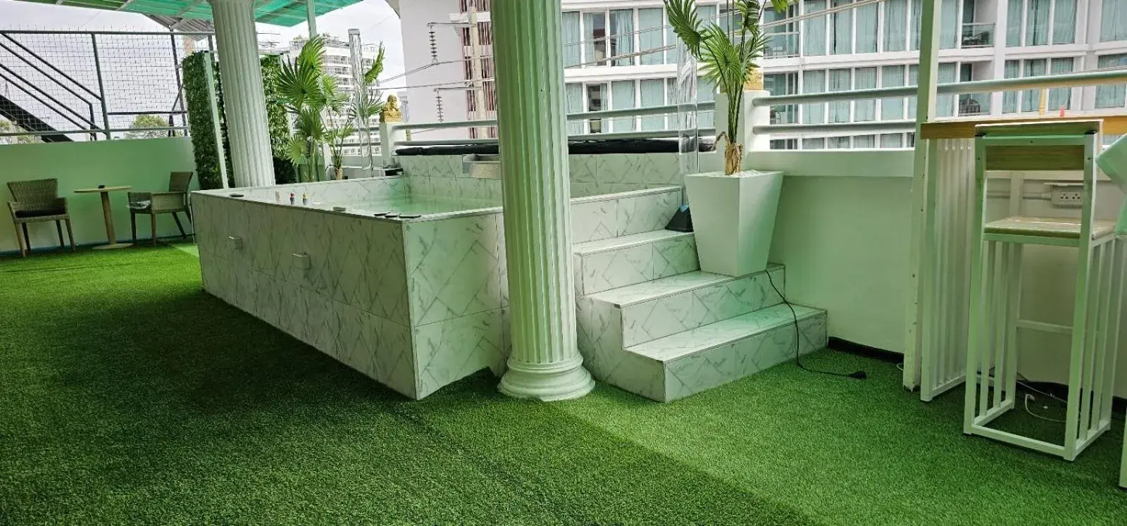 Swimming pool in Priory Hillside Residence Swimming pool in Priory Hillside Residence