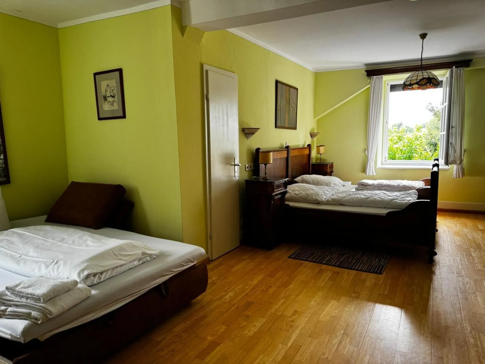 Double Room with Private Bathroom in Hotel zum Kreuz
