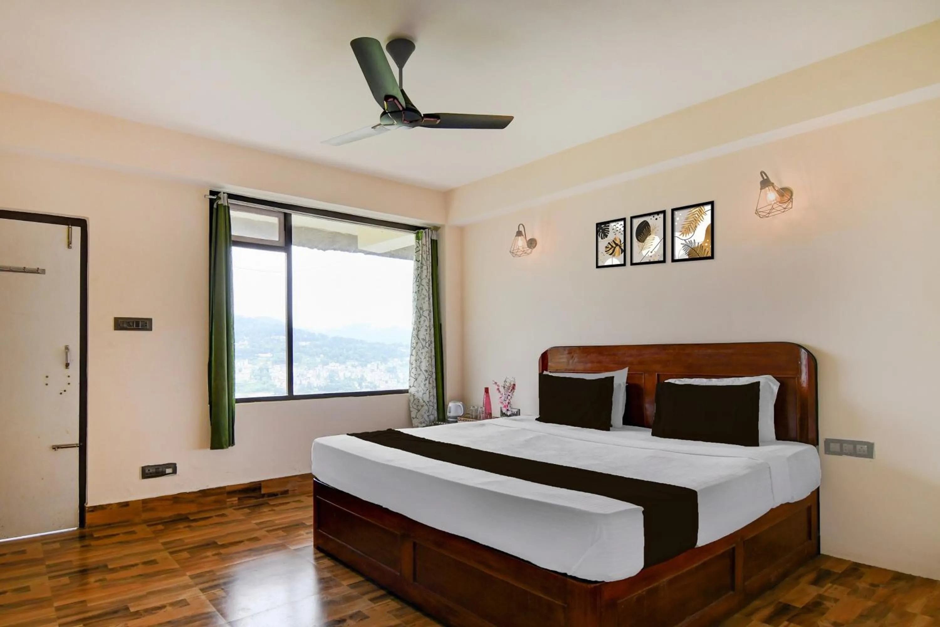 Bedroom, Bed in Hotel O Ranka Gangtok