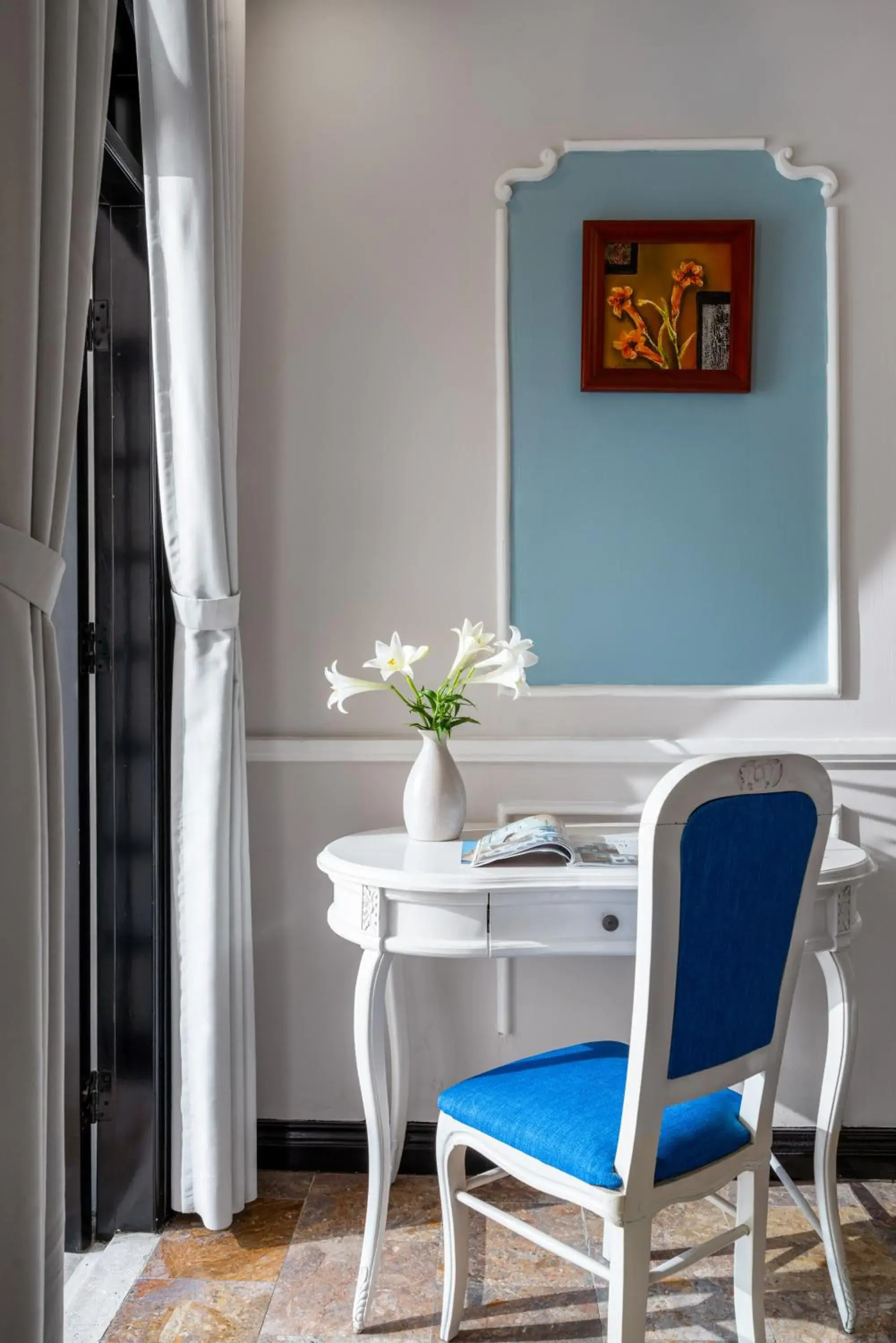 Living room in Hoi An Garden Palace and Spa - A Boutique Inspired by Nature Living room in Hoi An Garden Palace and Spa - A Boutique Inspired by Nature