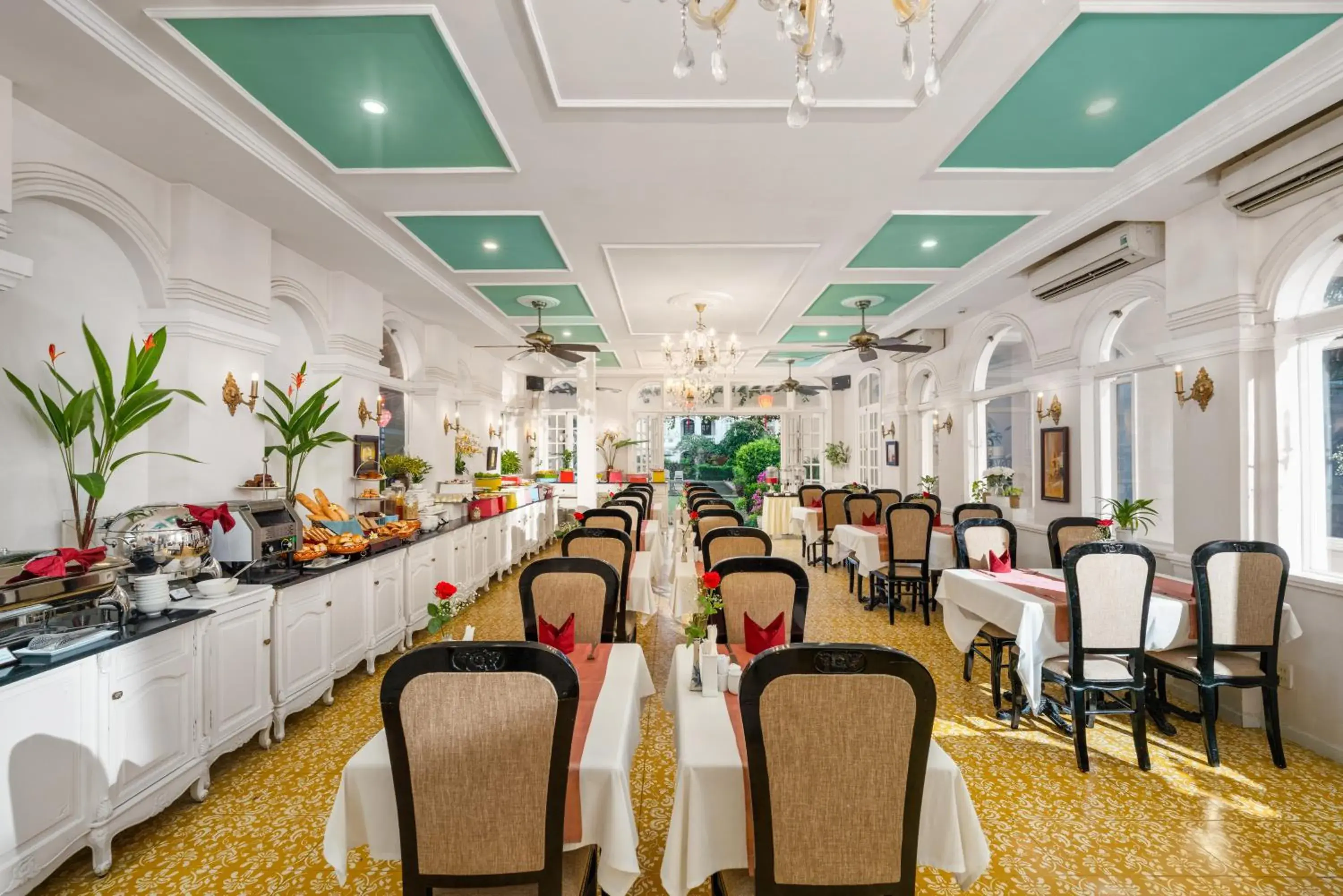 Restaurant/places to eat in Hoi An Garden Palace and Spa - A Boutique Inspired by Nature Restaurant/places to eat in Hoi An Garden Palace and Spa - A Boutique Inspired by Nature