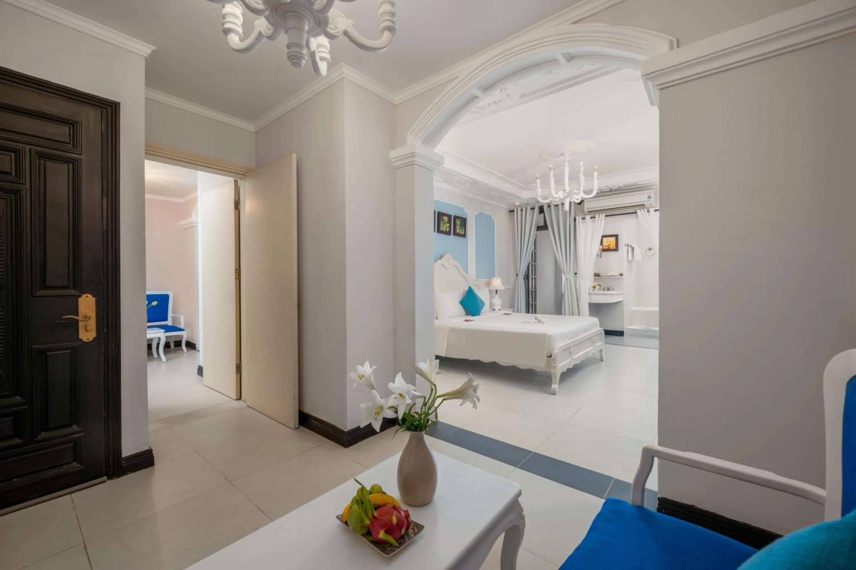 Bed in Hoi An Garden Palace and Spa - A Boutique Inspired by Nature