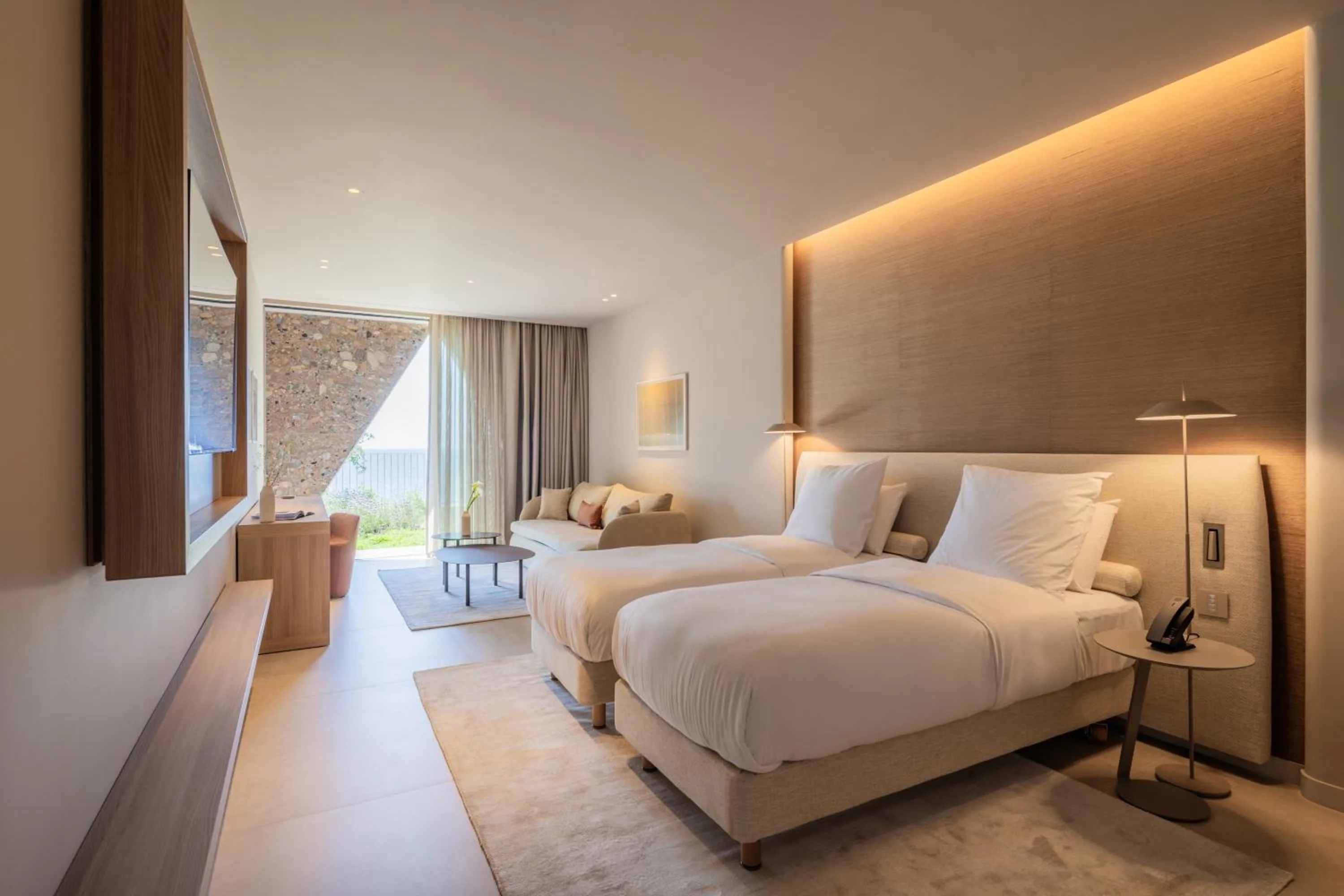 Bedroom, Bed in Green Coast Hotel MGallery Collection