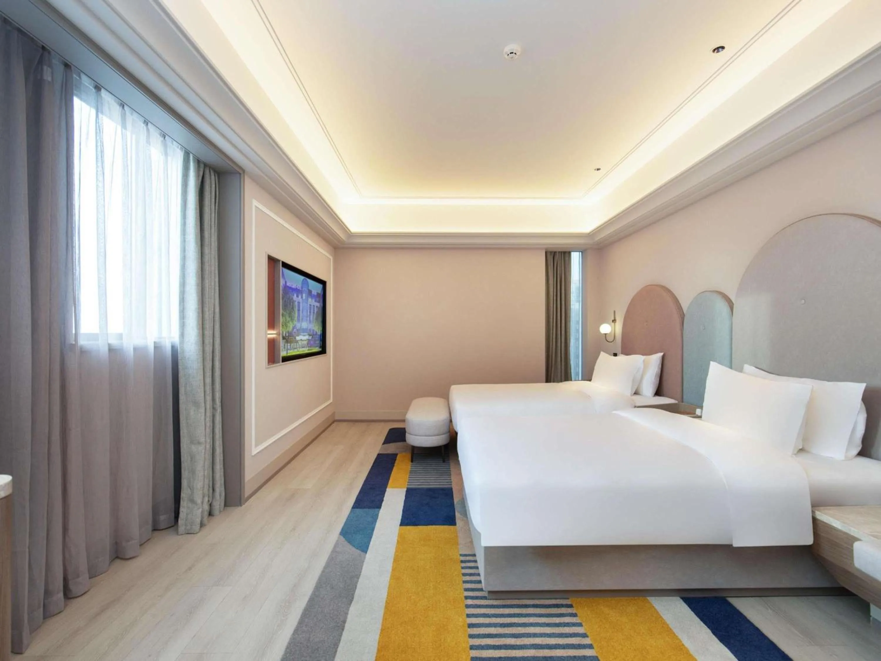 Bedroom, Bed in Mercure Haikou City Center