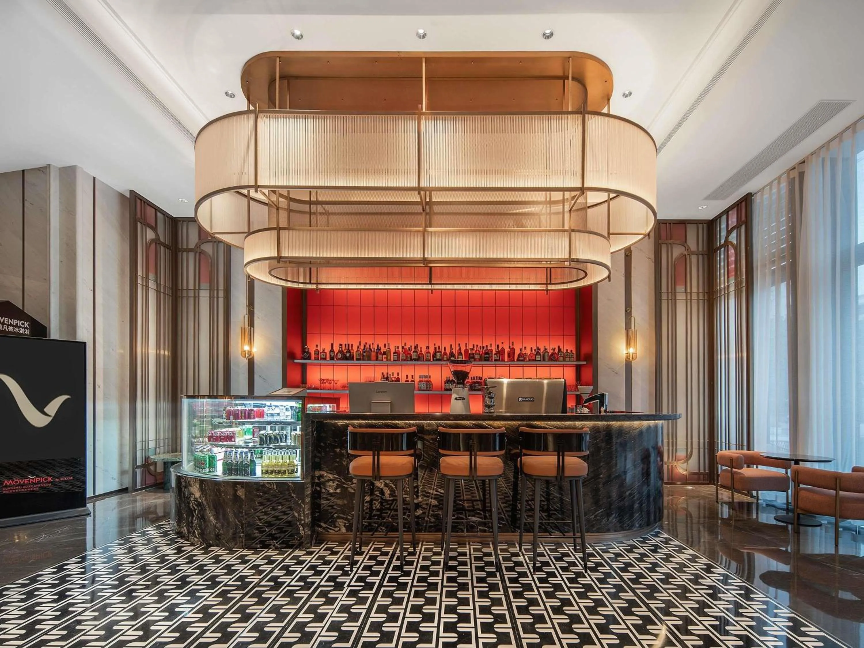Lounge or bar in Mövenpick by Accor Kuanzhai Alley Chengdu