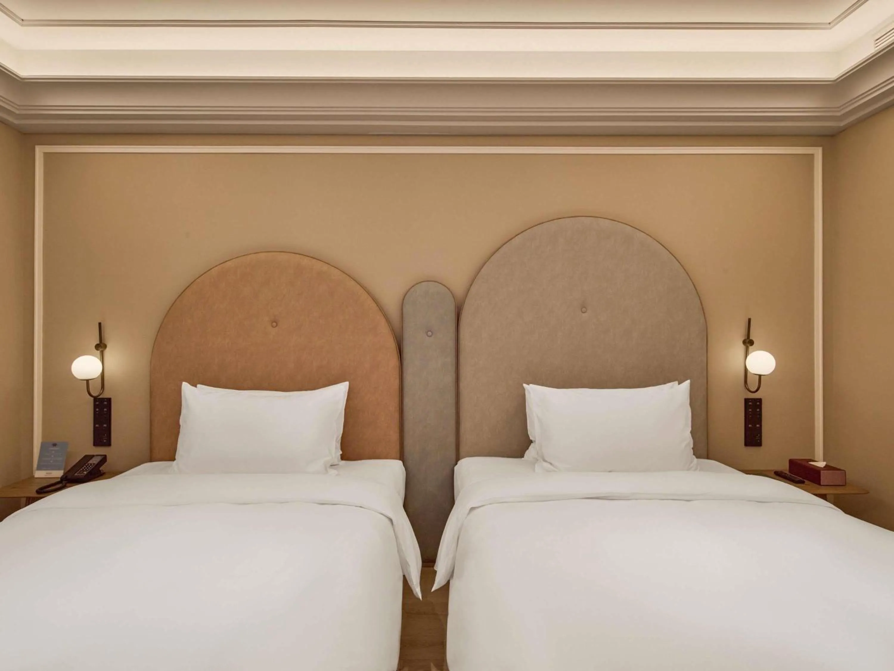 Bedroom, Bed in Mercure Hangzhou West Lake Fengqi Road