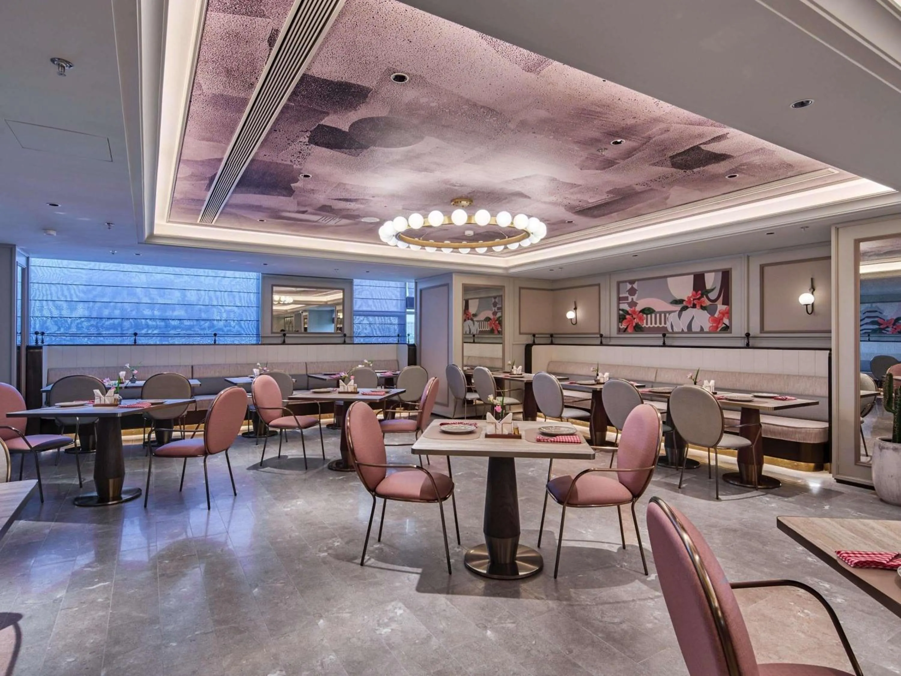 Restaurant/places to eat in Mercure Hangzhou West Lake Fengqi Road