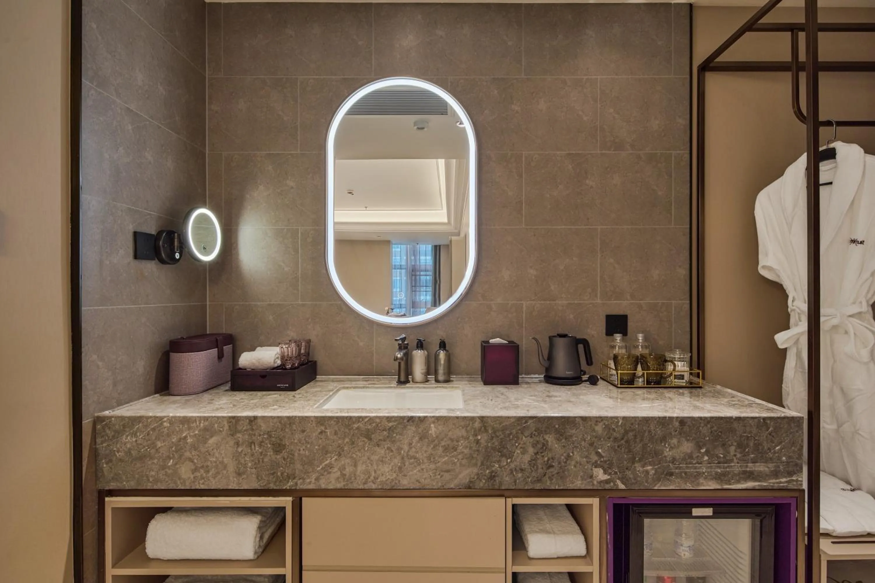 Bathroom in Mercure Hangzhou West Lake Fengqi Road