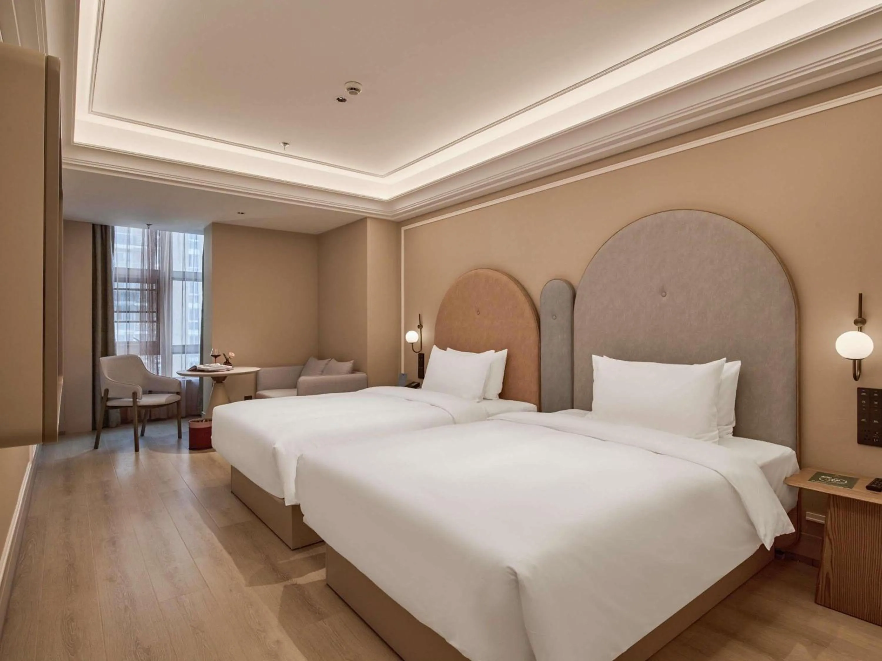 Bedroom, Bed in Mercure Hangzhou West Lake Fengqi Road