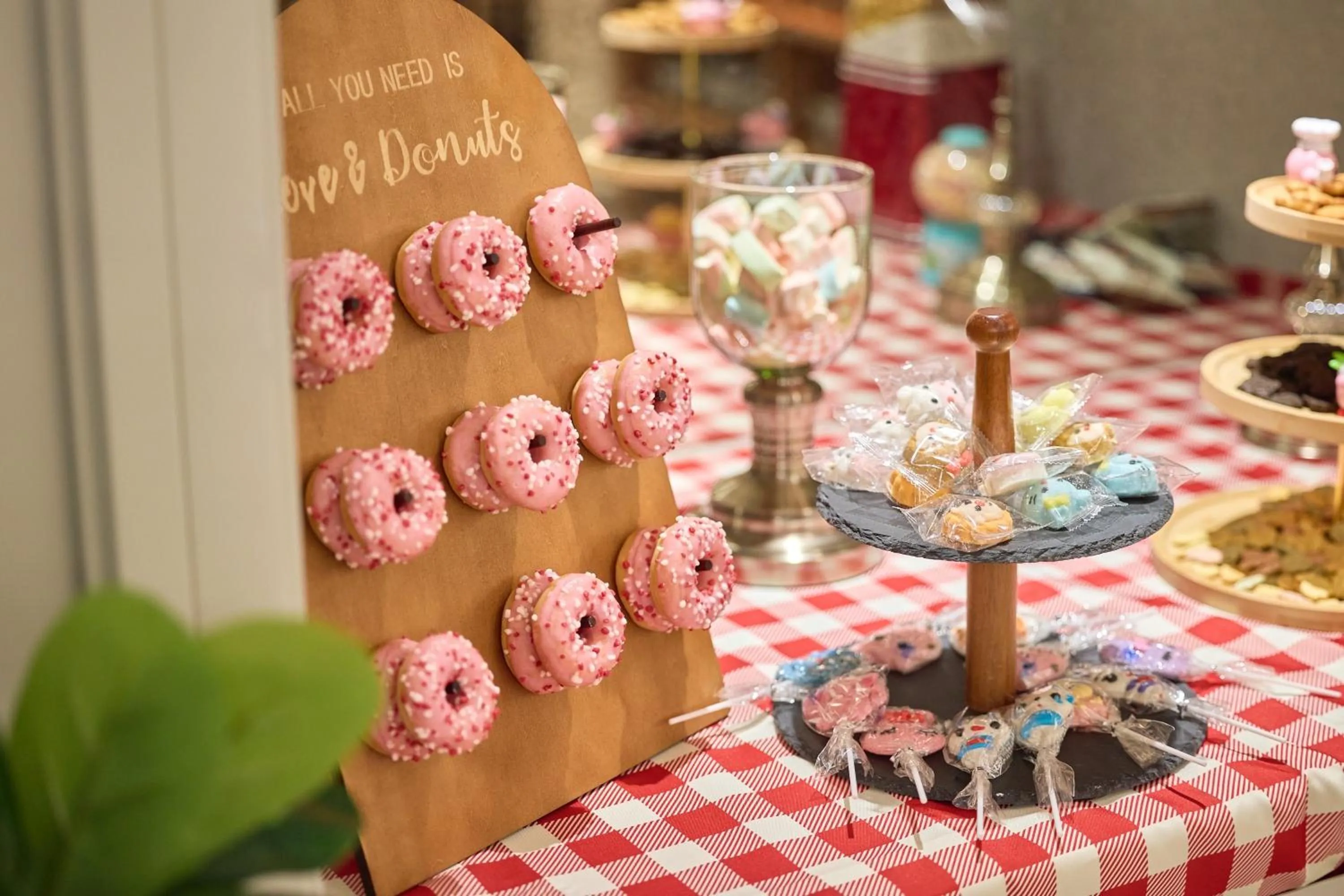 Restaurant/places to eat in Mercure Hangzhou West Lake Fengqi Road