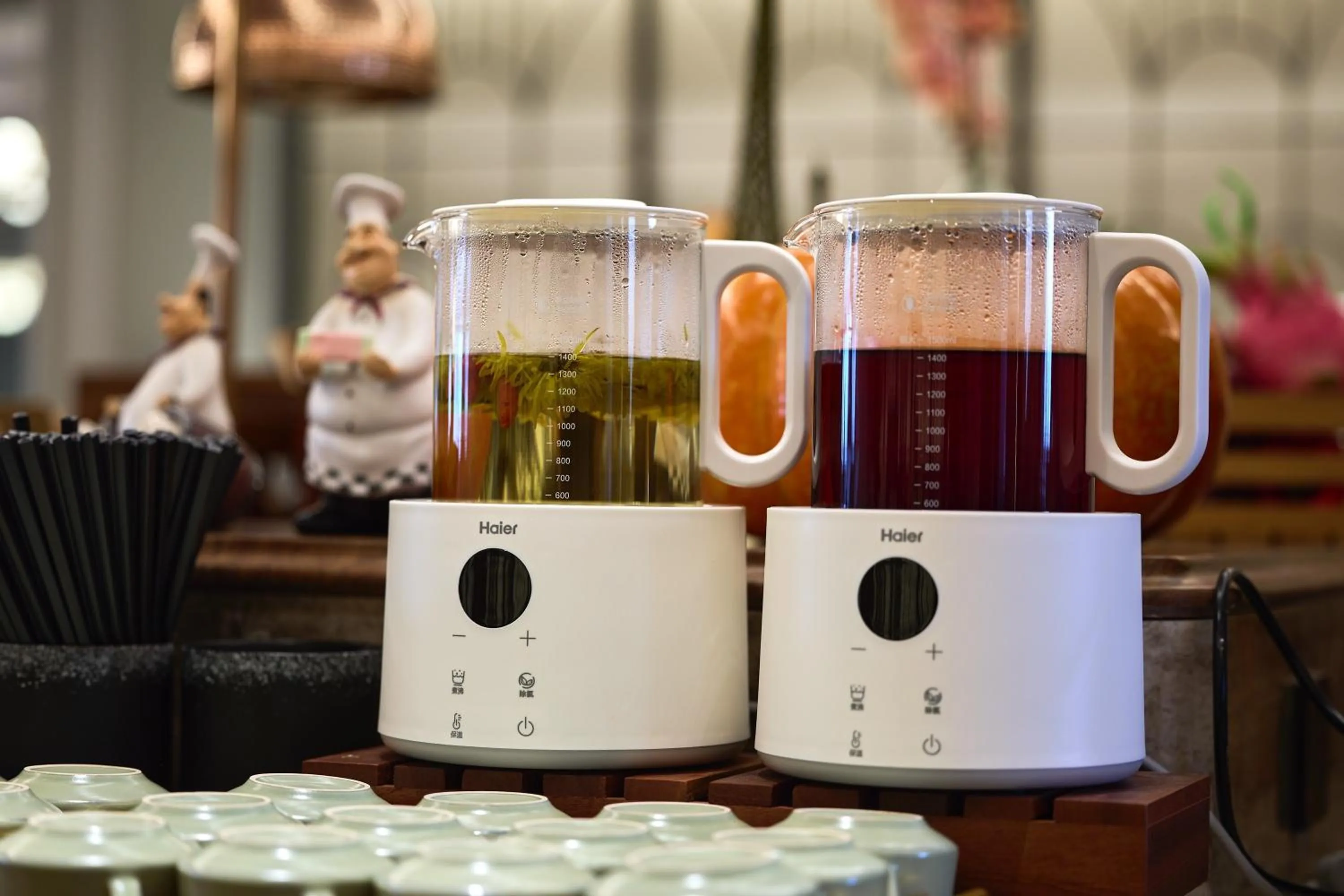 Restaurant/places to eat in Mercure Hangzhou West Lake Fengqi Road