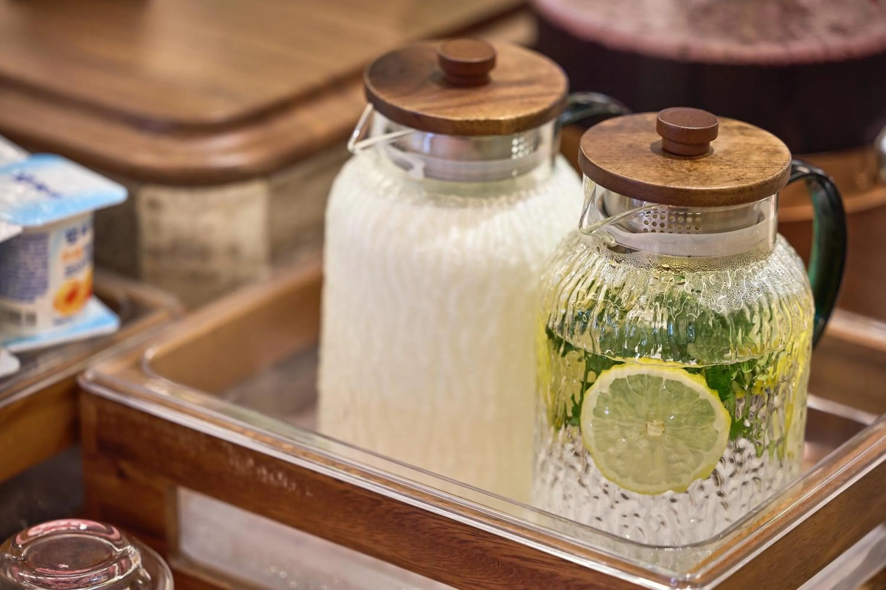 Restaurant/places to eat in Mercure Hangzhou West Lake Fengqi Road