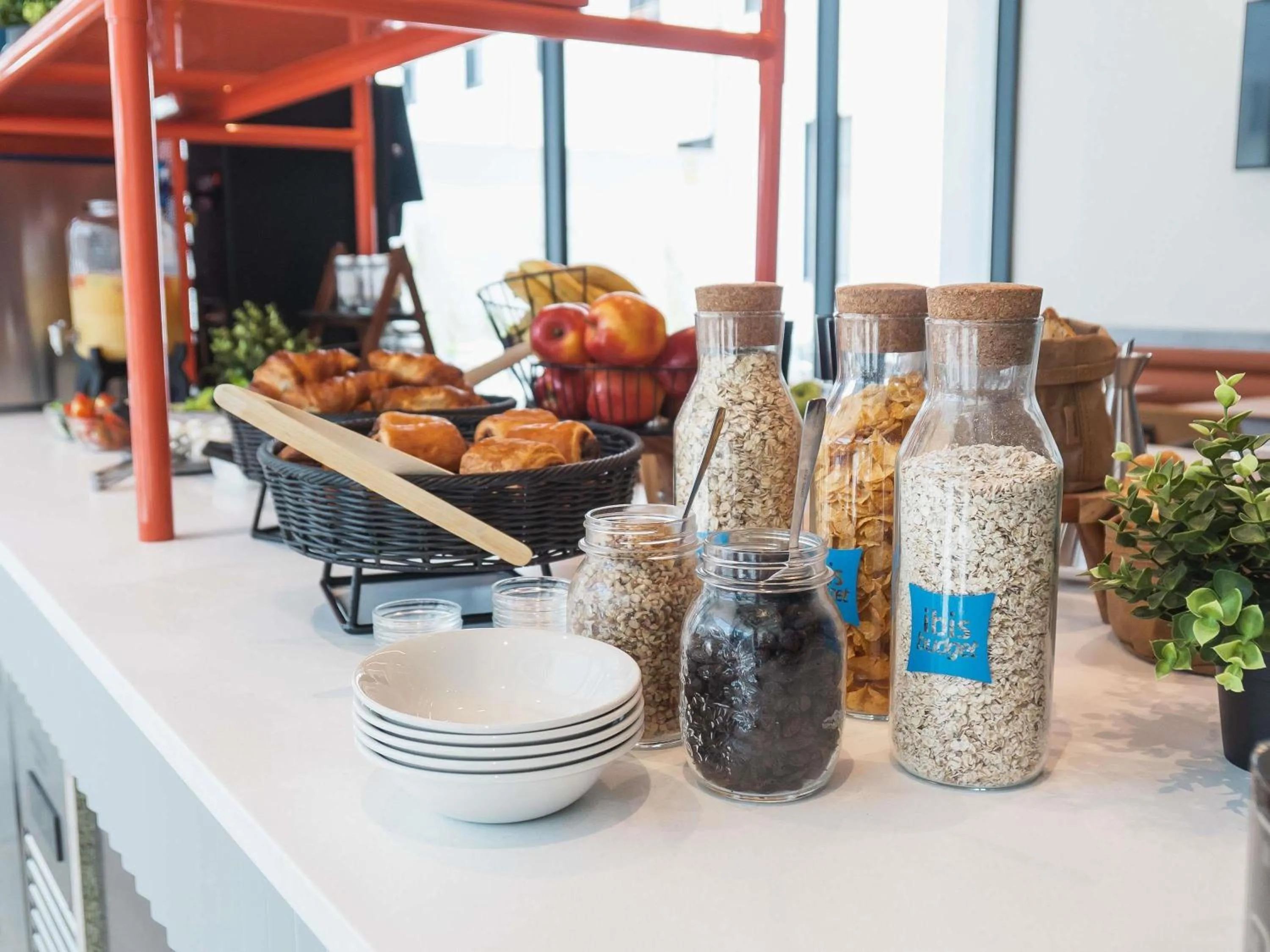 Breakfast in ibis budget Madrid Albasanz