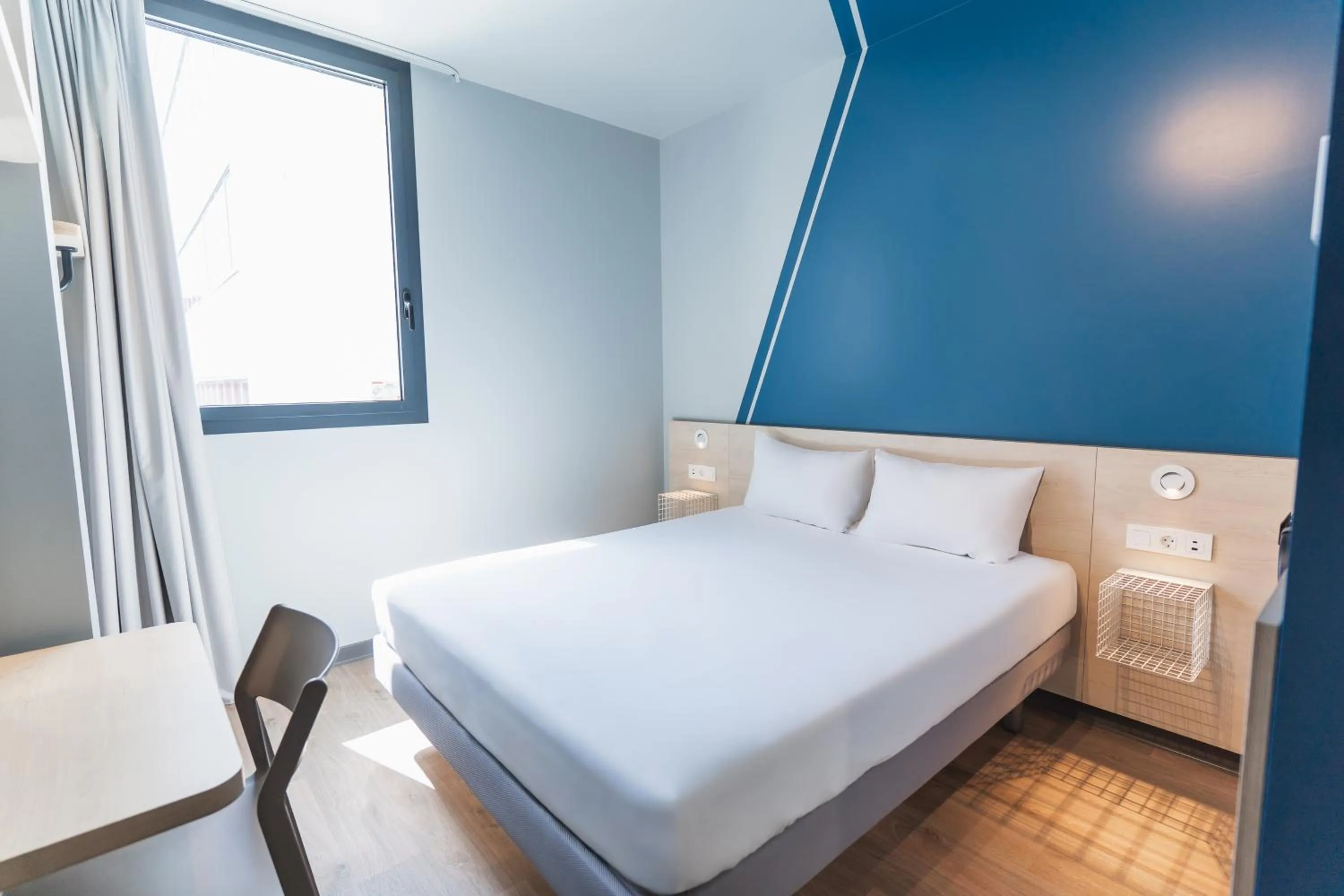 Bed in ibis budget Madrid Albasanz