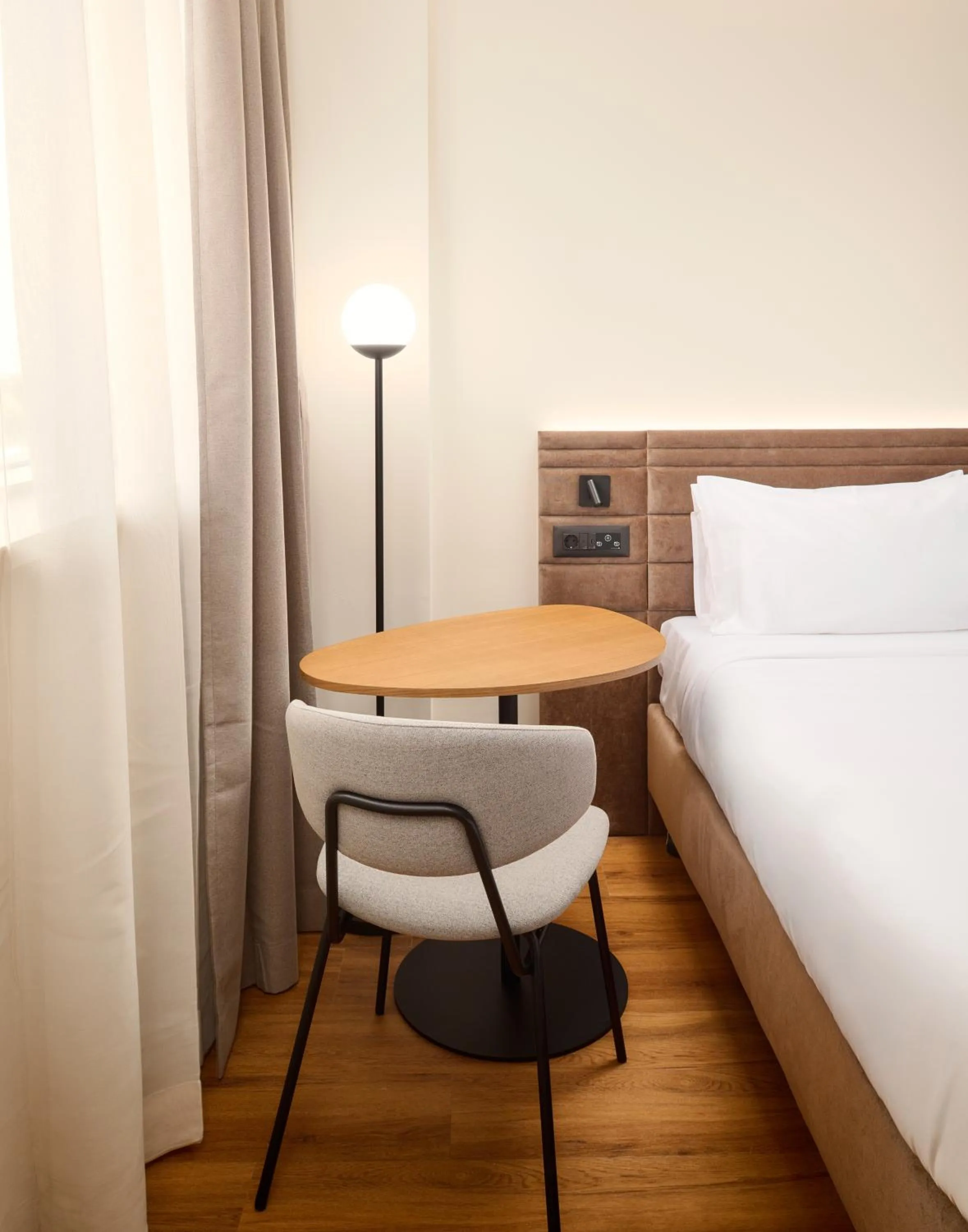 Bedroom, Bed in Novotel Zagreb