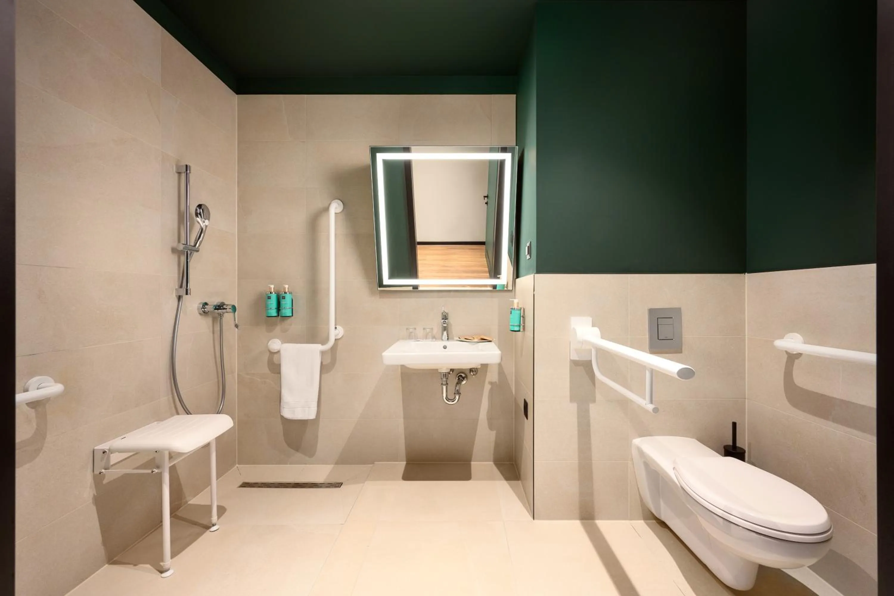 Bathroom in Novotel Zagreb