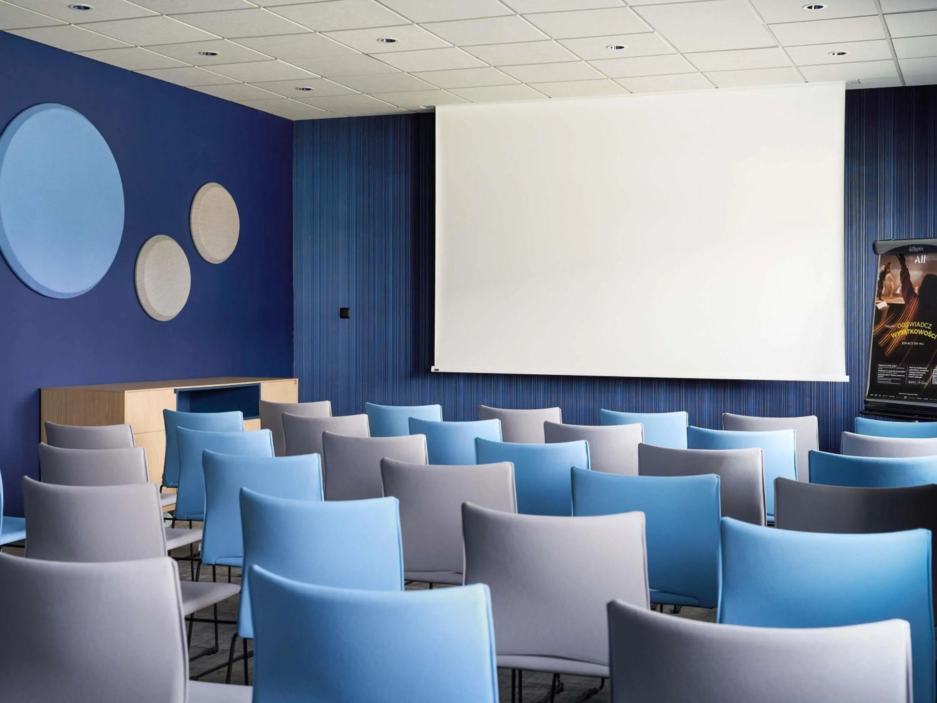 Meeting/conference room in ibis Styles Katowice Airport