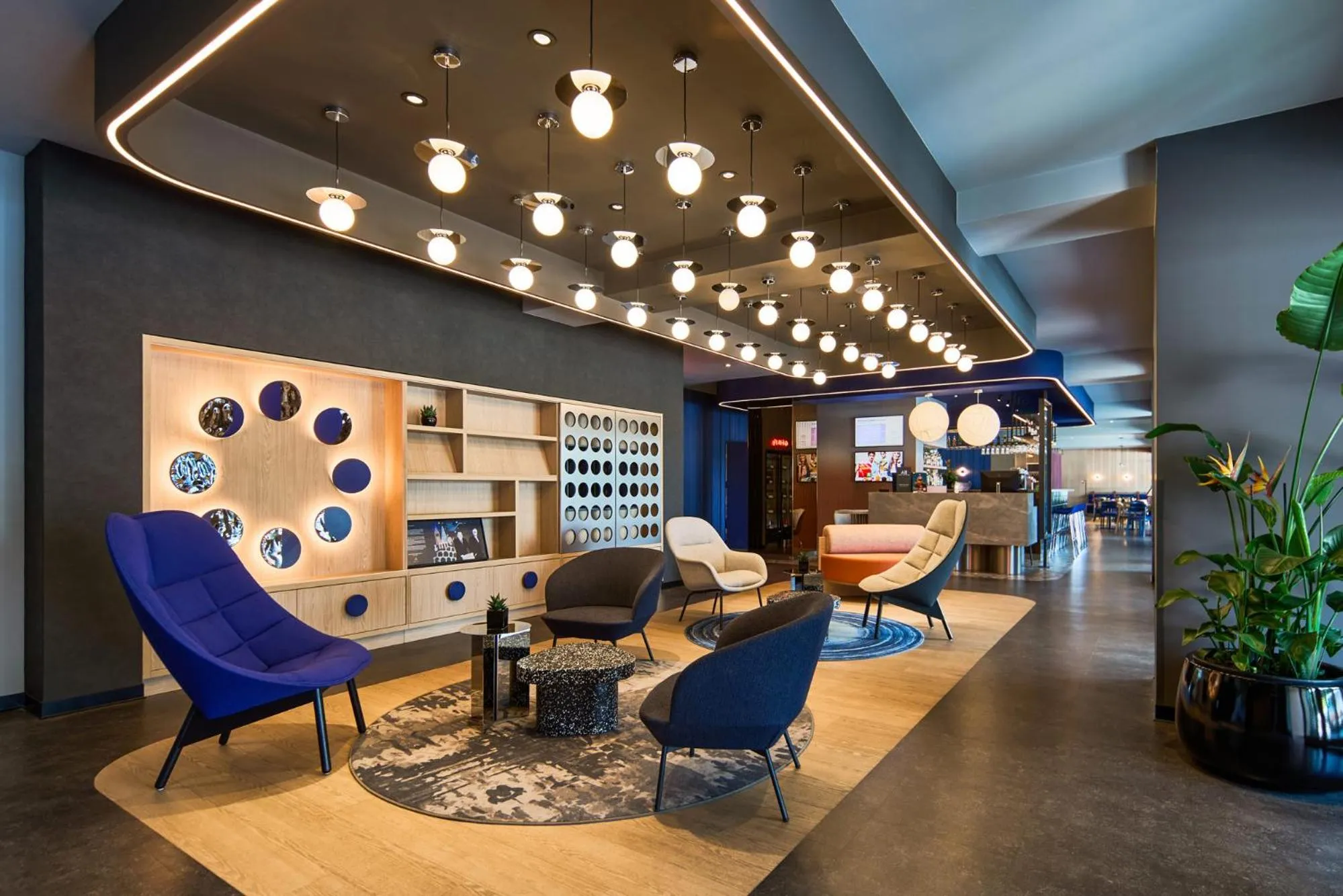 Lobby or reception in ibis Styles Katowice Airport