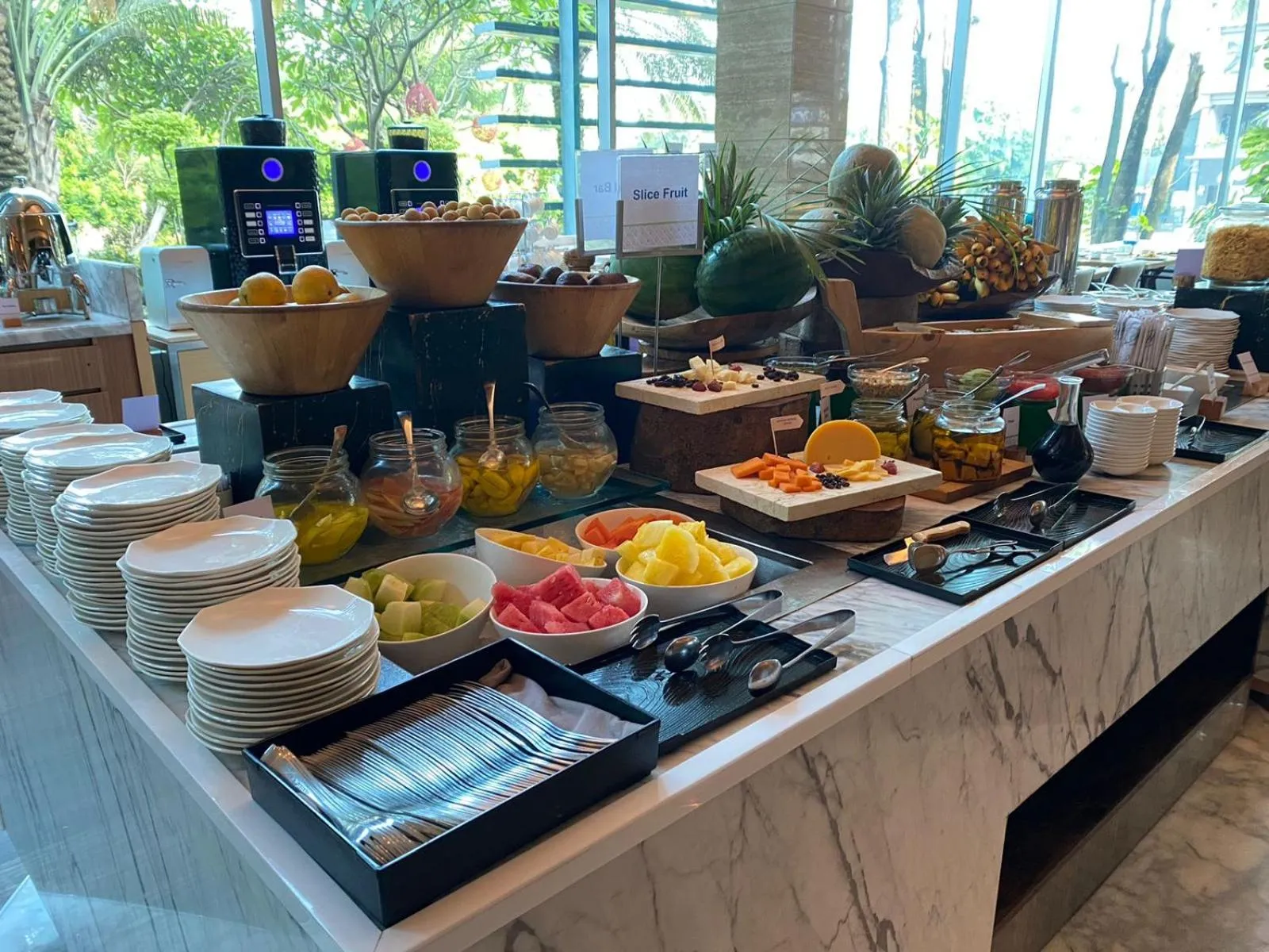 Food and drinks in DoubleTree by Hilton Jakarta Kemayoran