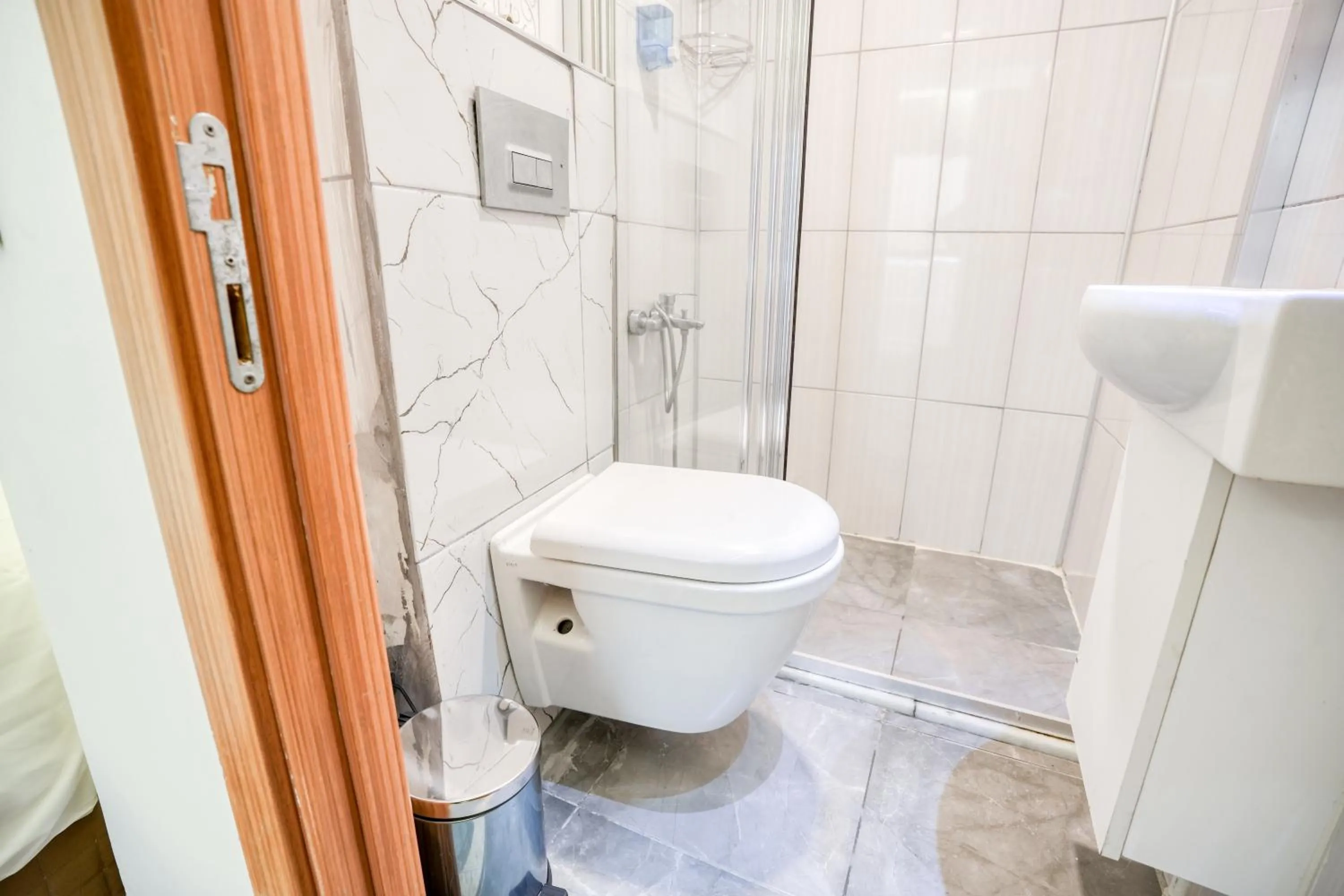 Toilet in Viva Butik Sirkeci