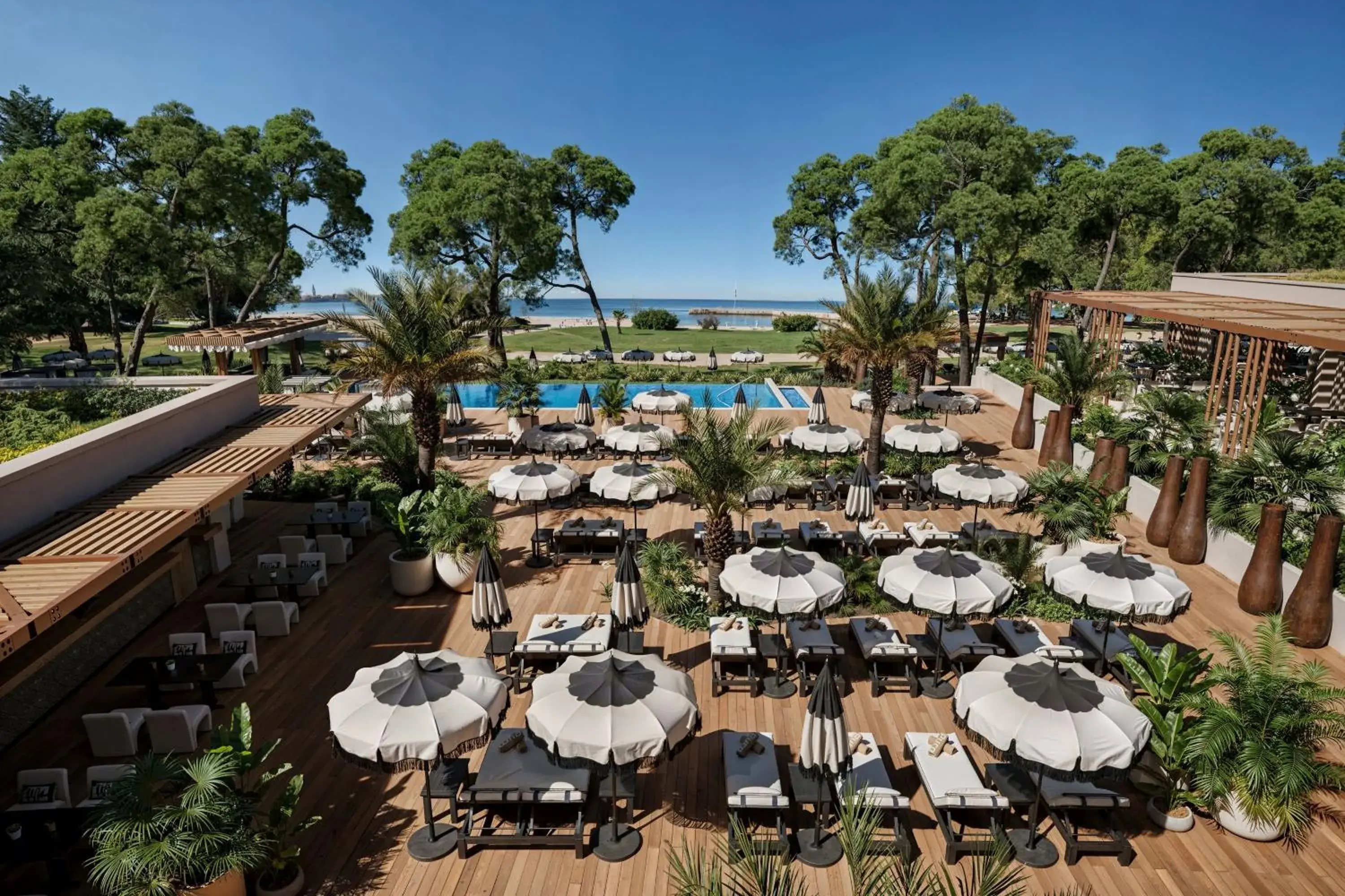 Lounge or bar in Pical Resort, Valamar Collection Lounge or bar in Pical Resort, Valamar Collection