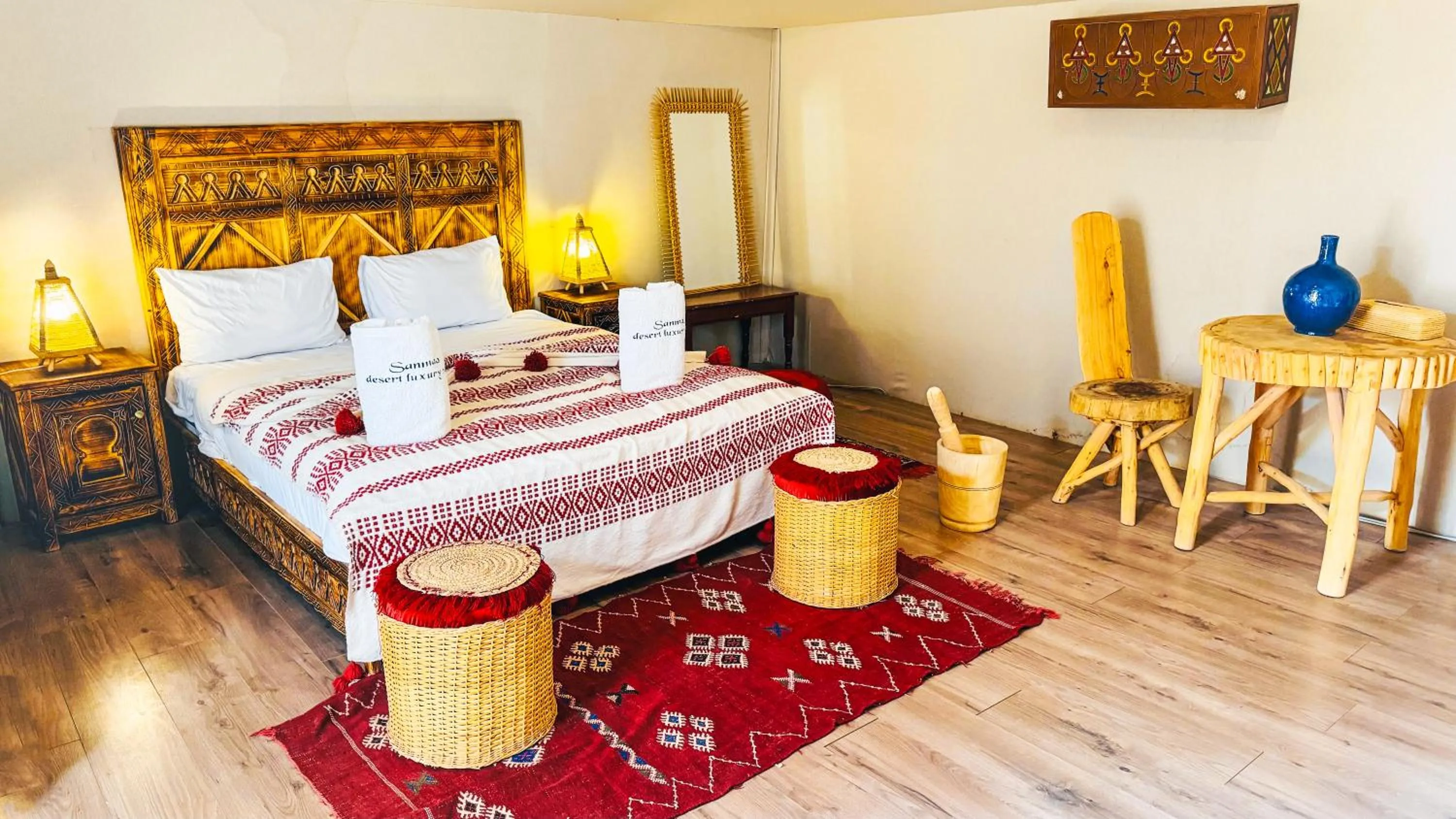 Bed in Sanmao Desert Luxury Camp