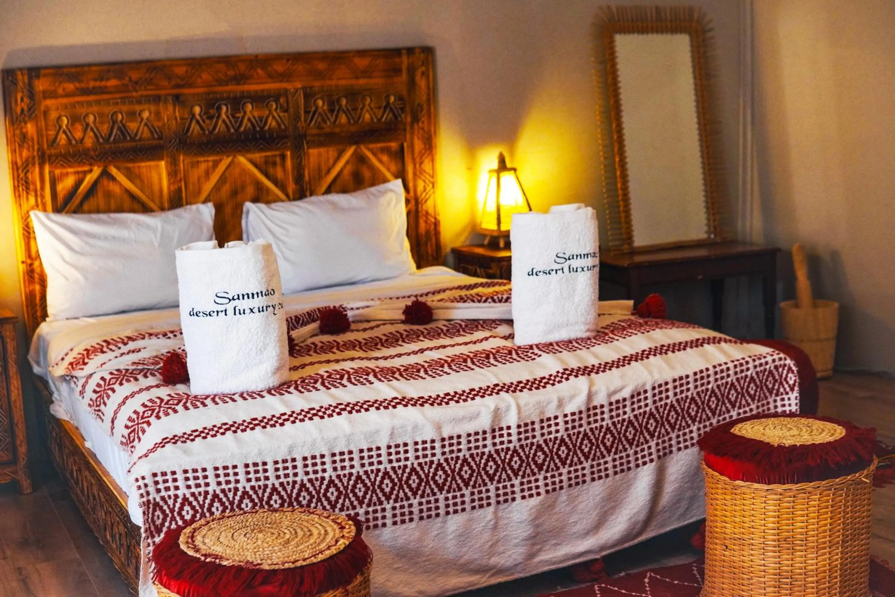 View (from property/room), Bed in Sanmao Desert Luxury Camp