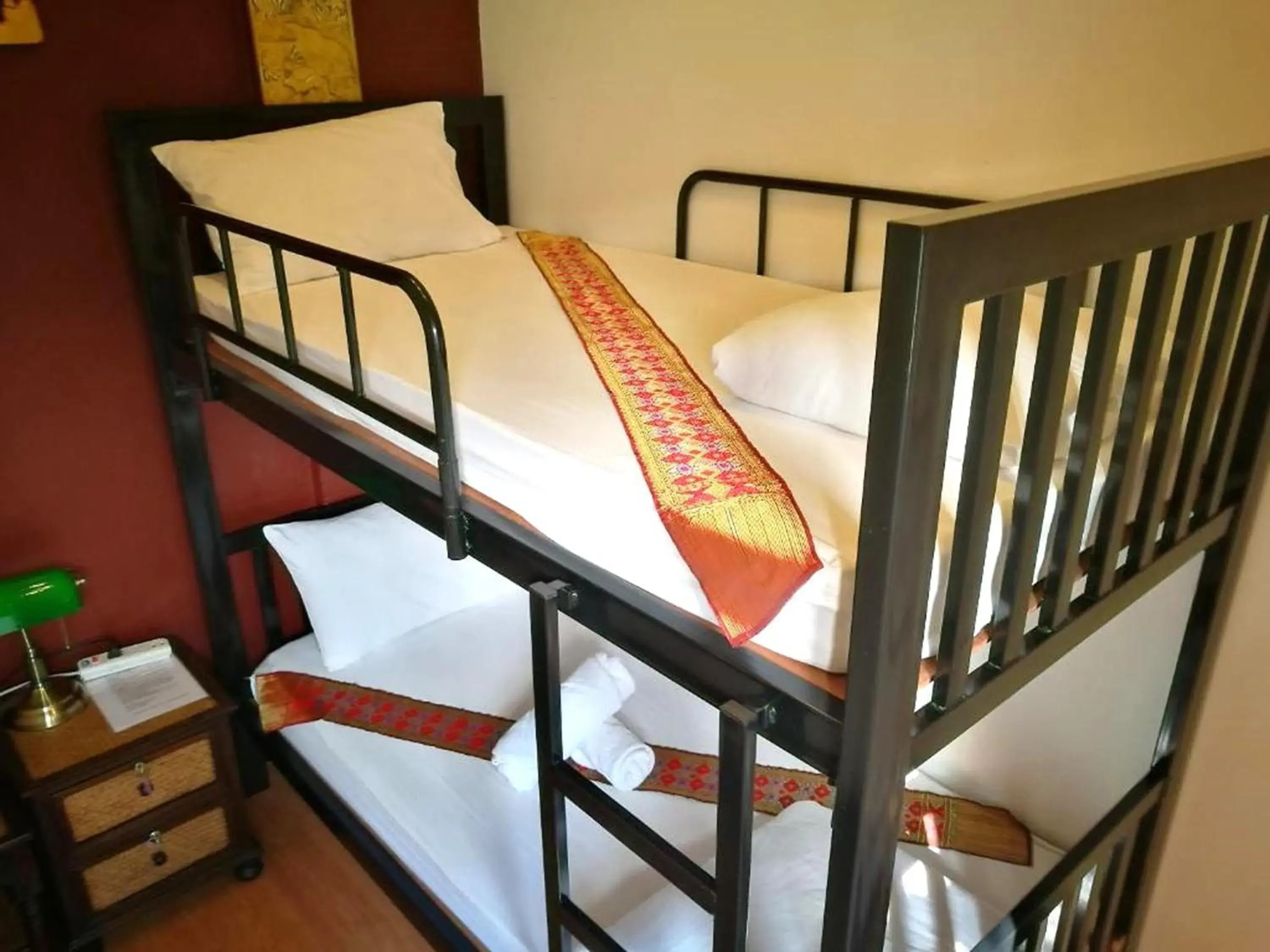 bunk bed, Bed in Ashi Poshtel bunk bed, Bed in Ashi Poshtel