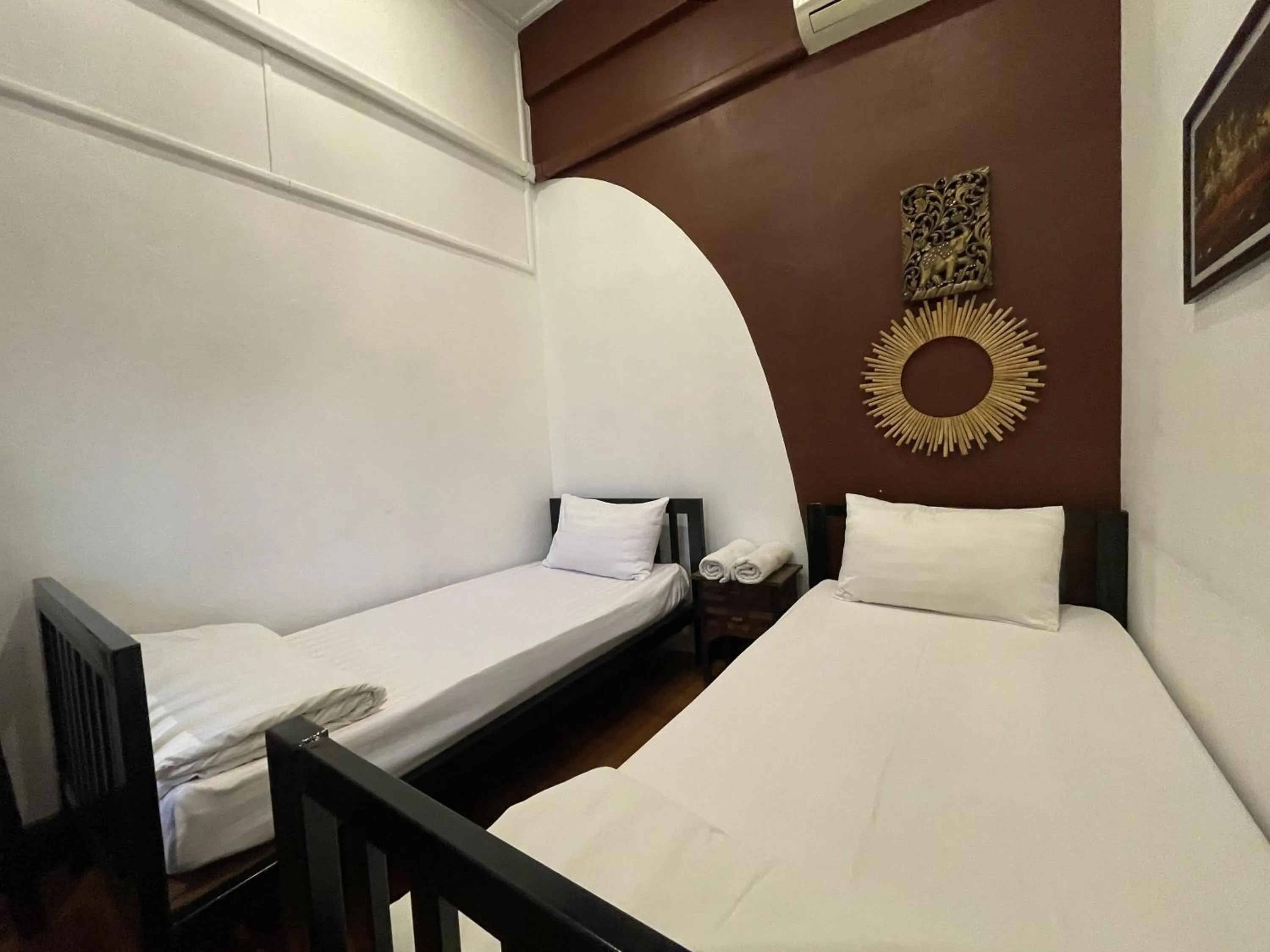 Bed in Ashi Poshtel