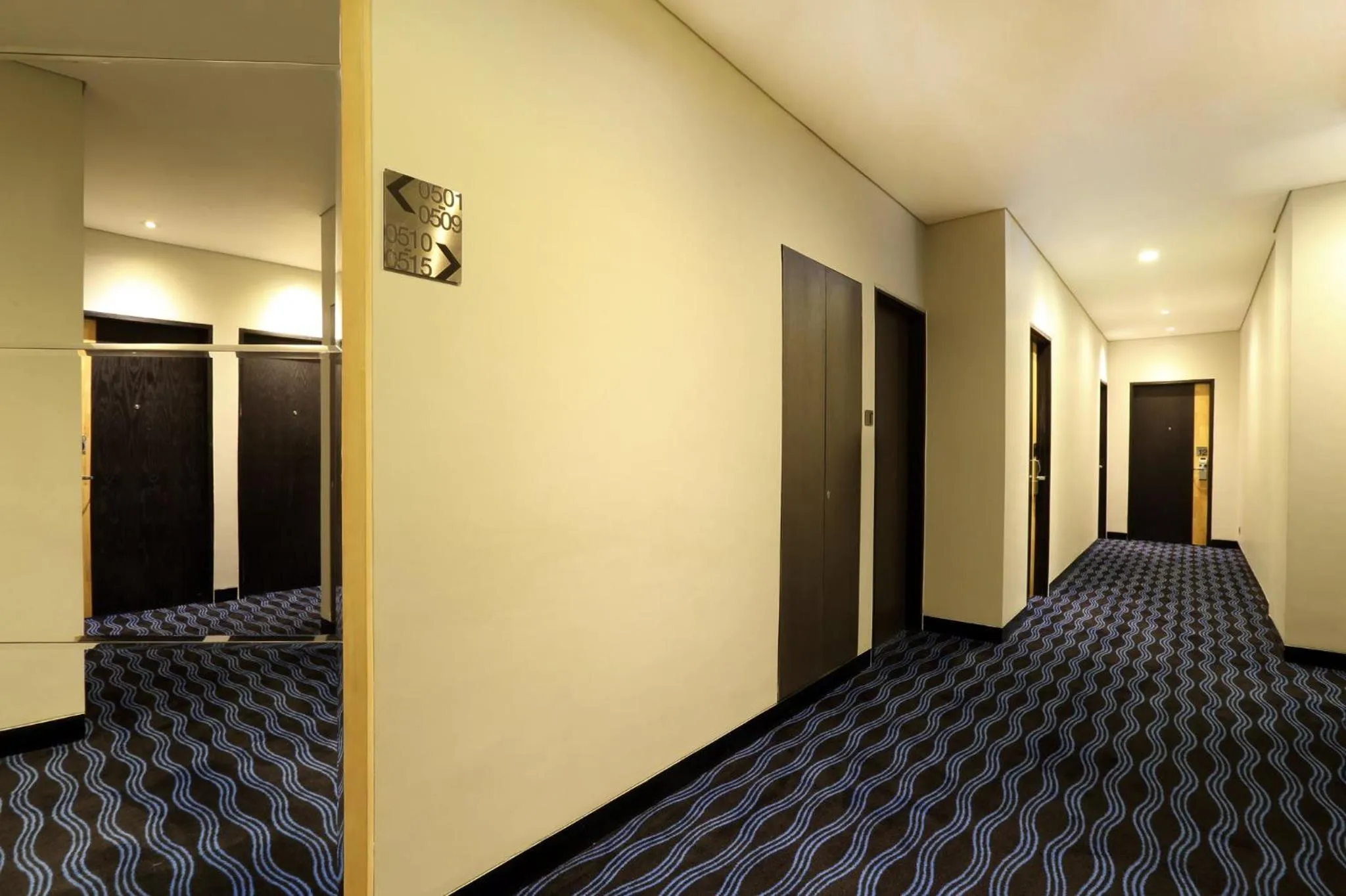 Lobby or reception, Bed in AI Hotel Jakarta Thamrin