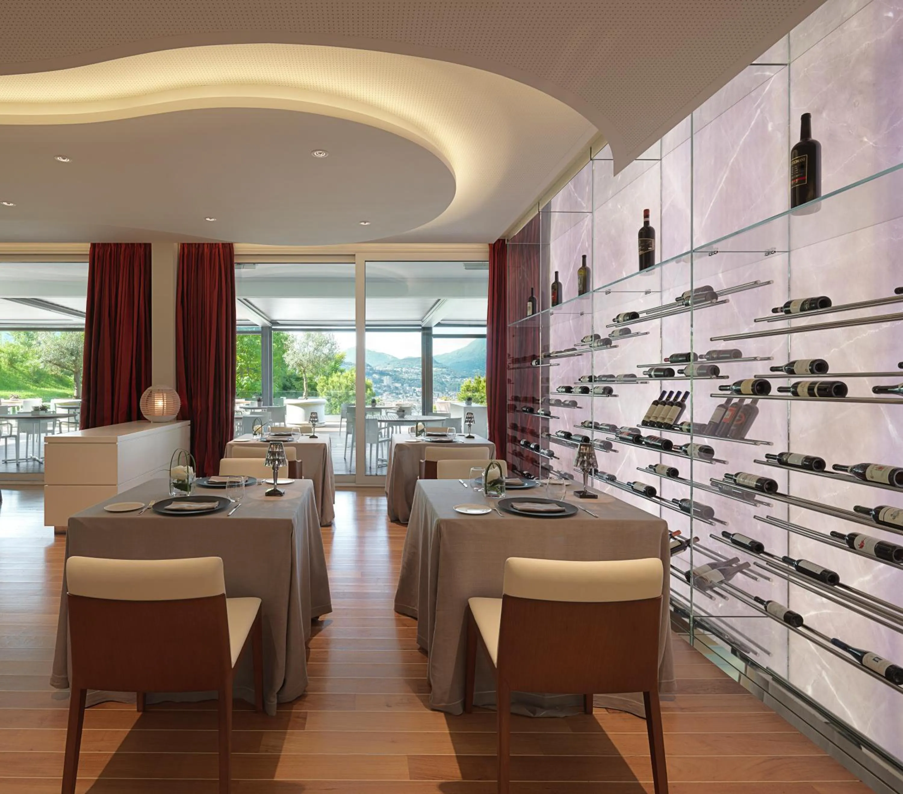 Restaurant/places to eat in The View Lugano