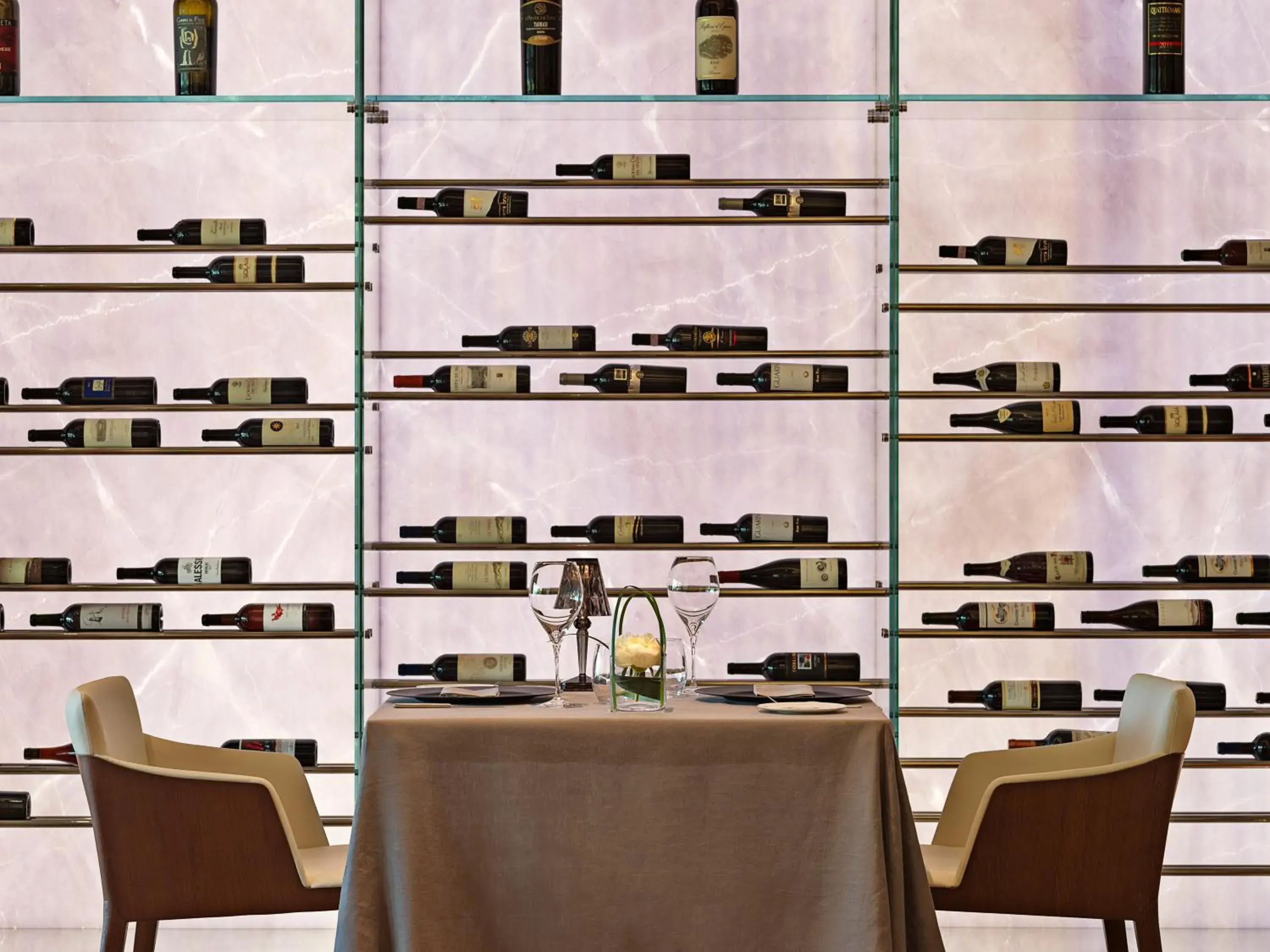 Restaurant/places to eat in The View Lugano Restaurant/places to eat in The View Lugano