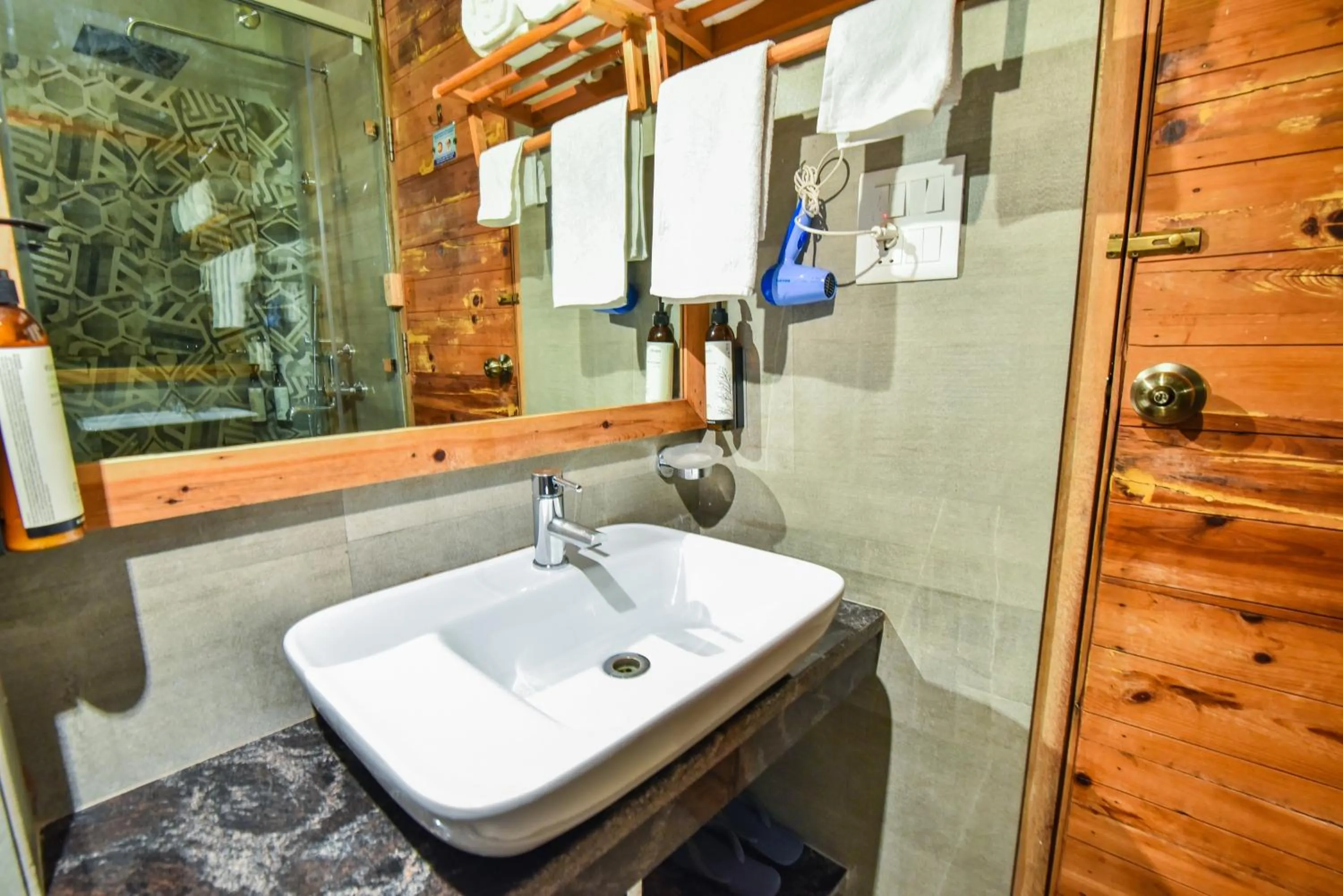 Bathroom in D's Casa - A Unique Spanish Boutique House
