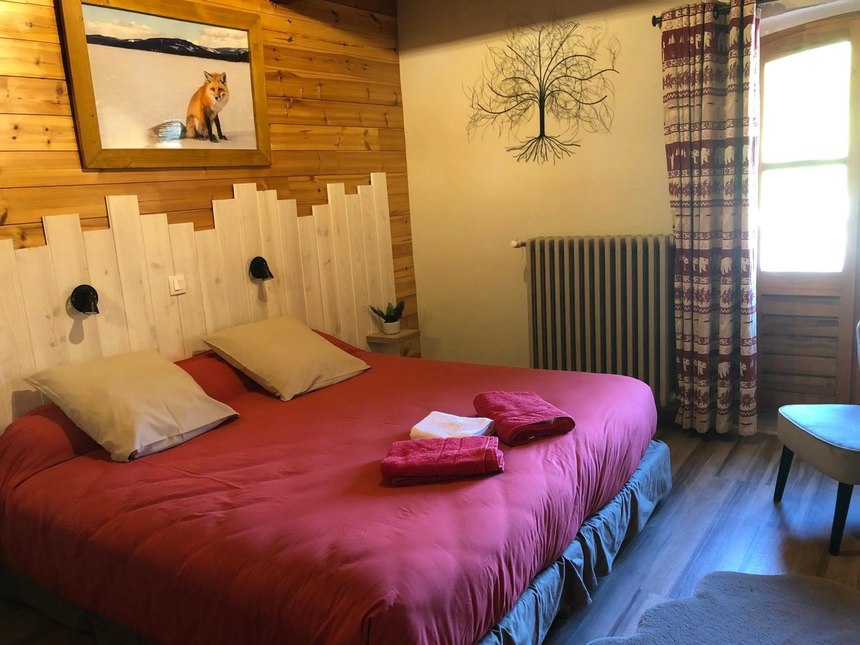 Bed in Hôtel, Le Refuge Napoléon