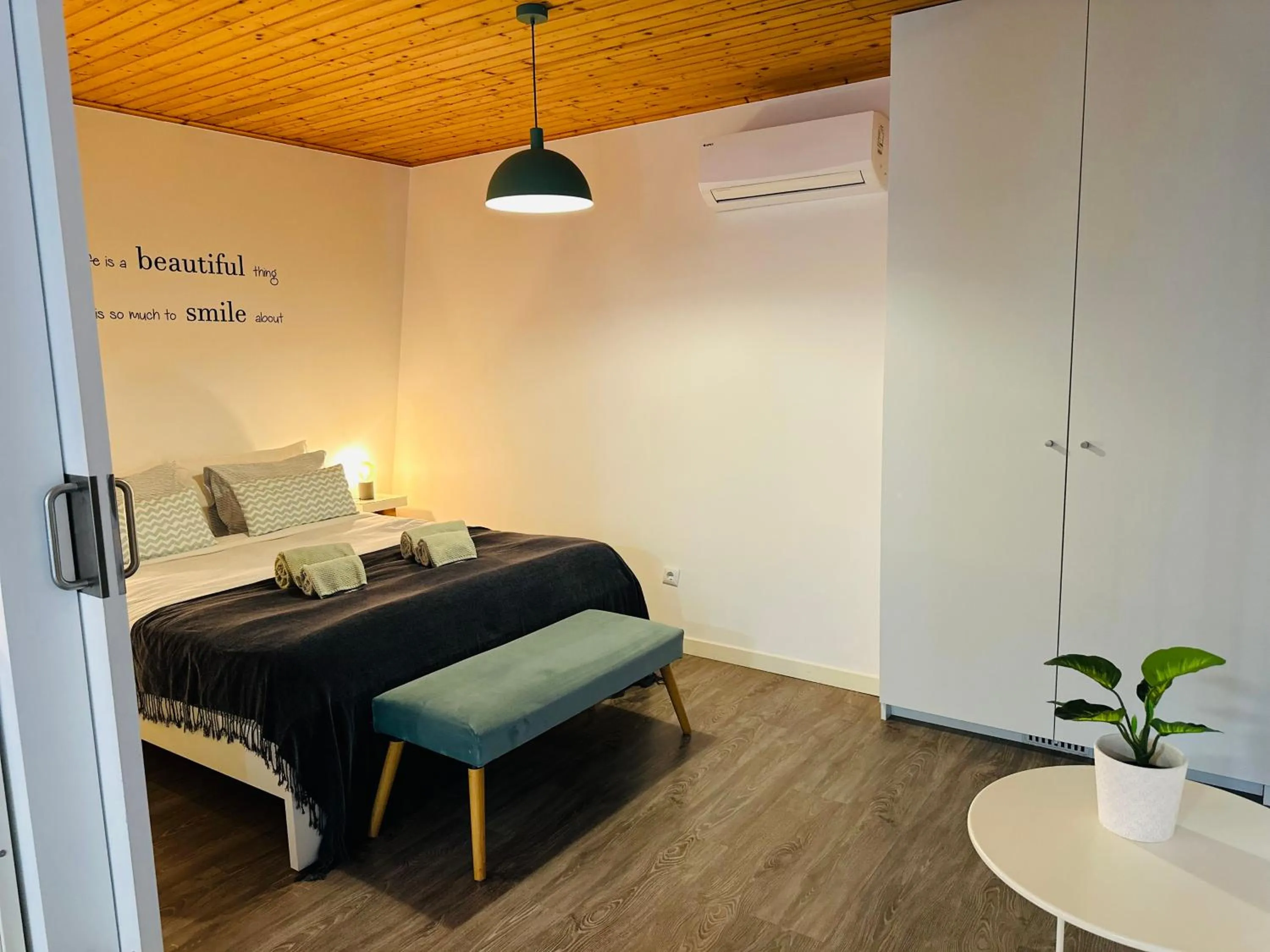 Bed in Golden Halcyon - Ericeira Villas