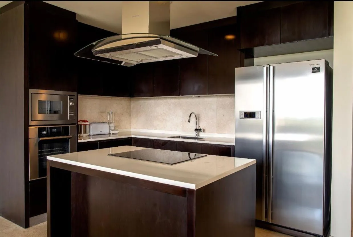 Kitchen or kitchenette in Luxury Apartment at AYANA Residences