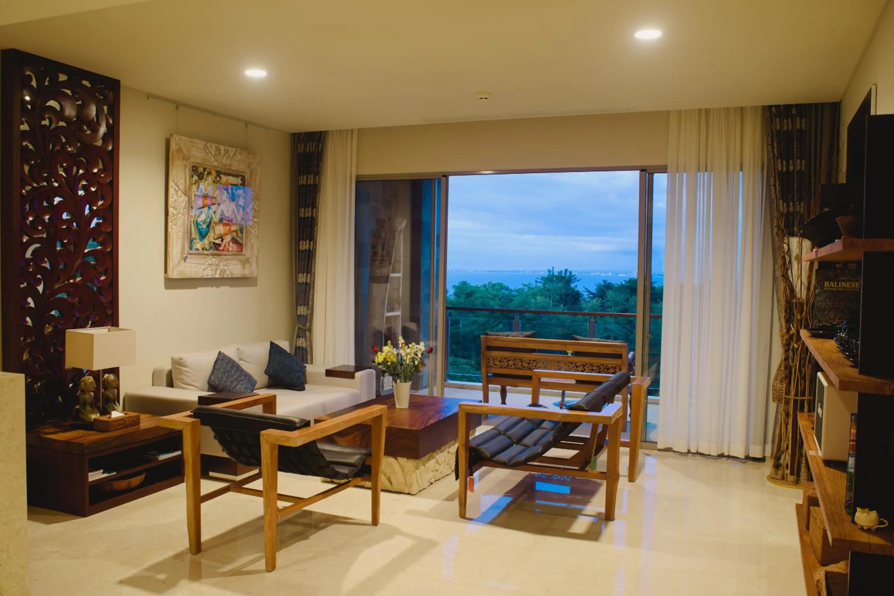 Balcony/Terrace in Luxury Apartment at AYANA Residences