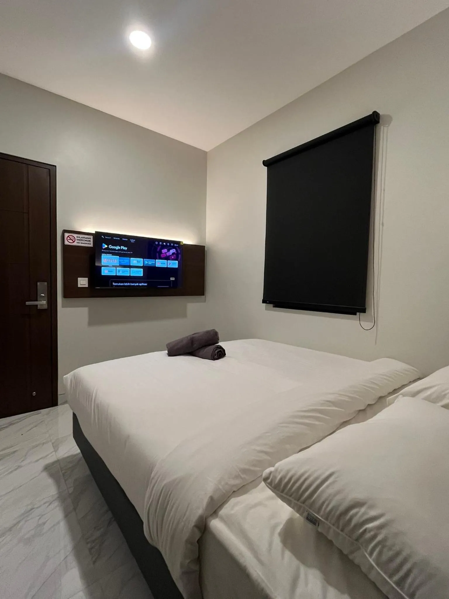 Double Room in TJ Brother Residences Senen