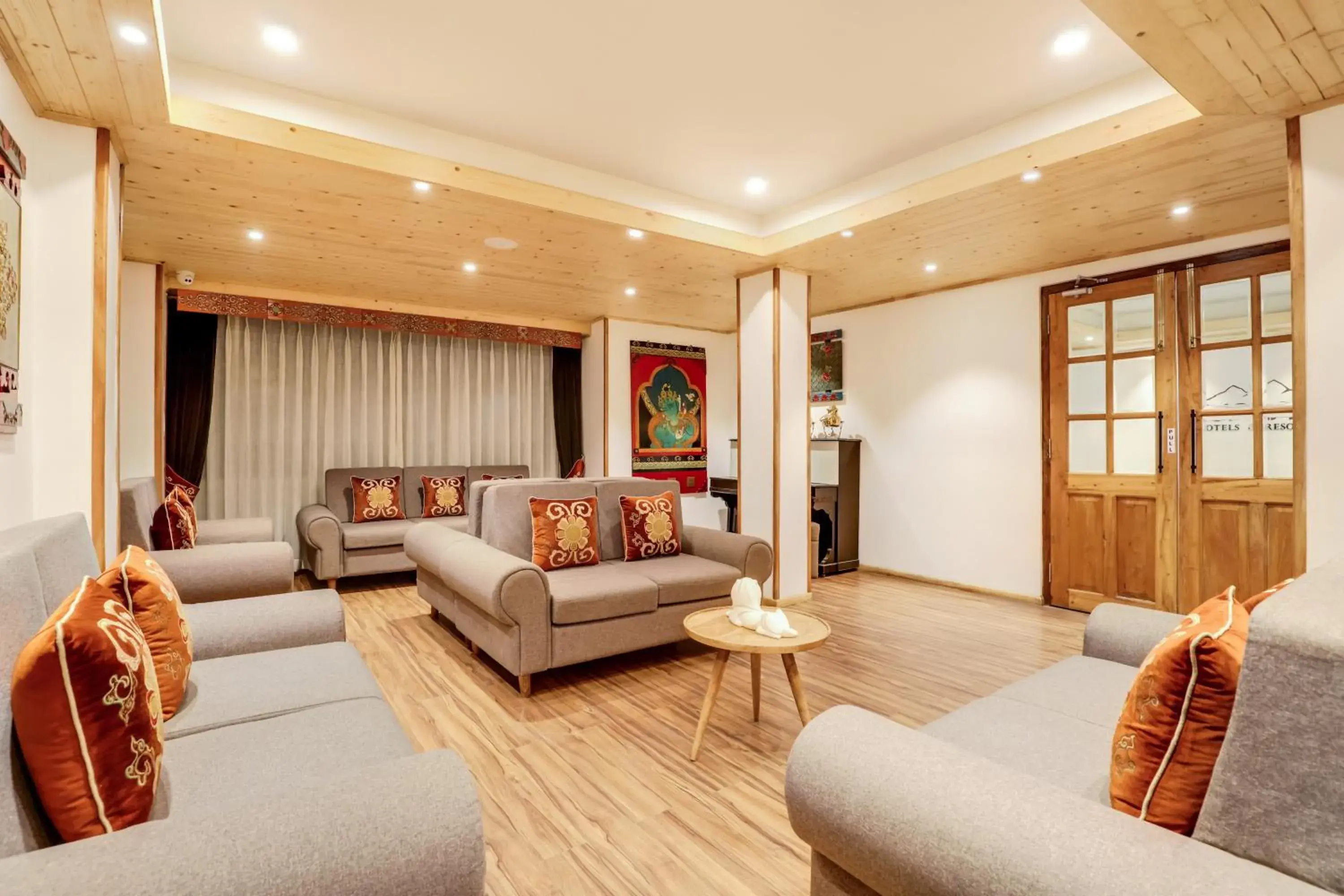 Living room in Summit Swiss Heritage Resort & Spa Living room in Summit Swiss Heritage Resort & Spa