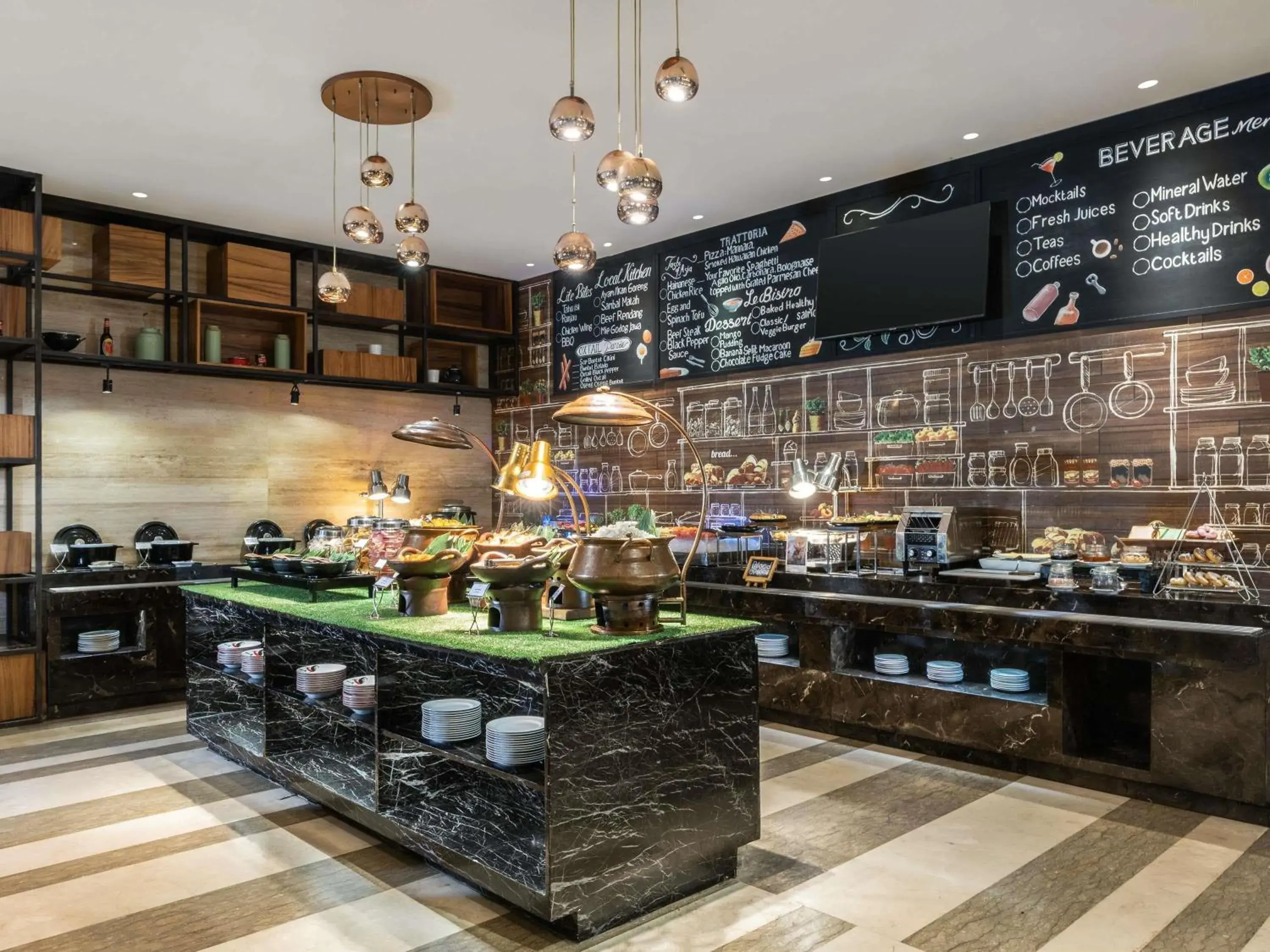 Restaurant/places to eat in Mercure Jakarta Cikini Restaurant/places to eat in Mercure Jakarta Cikini