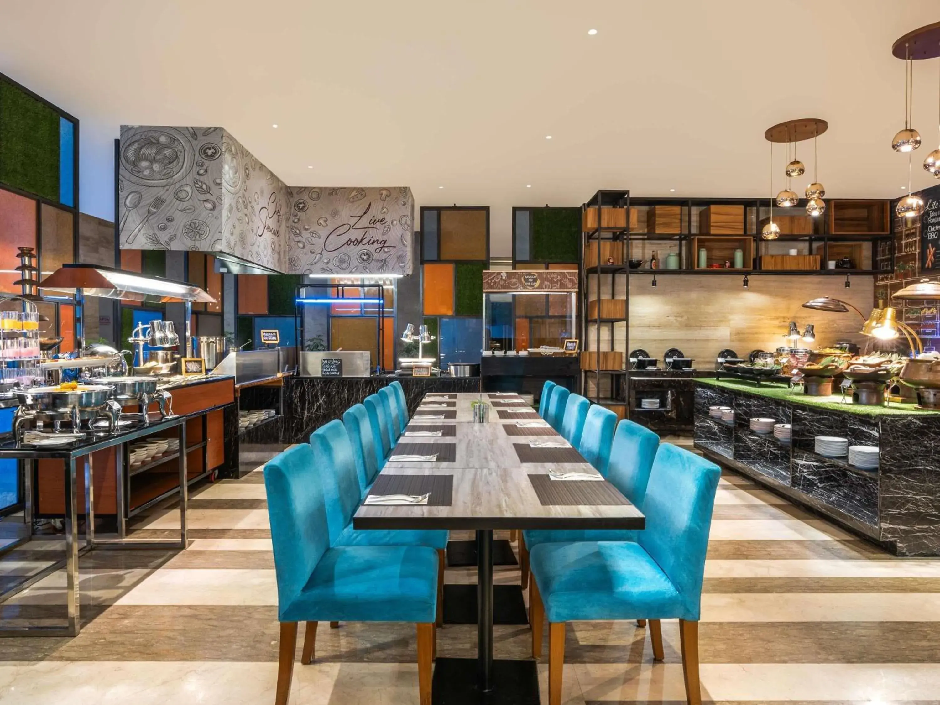 Restaurant/places to eat in Mercure Jakarta Cikini Restaurant/places to eat in Mercure Jakarta Cikini