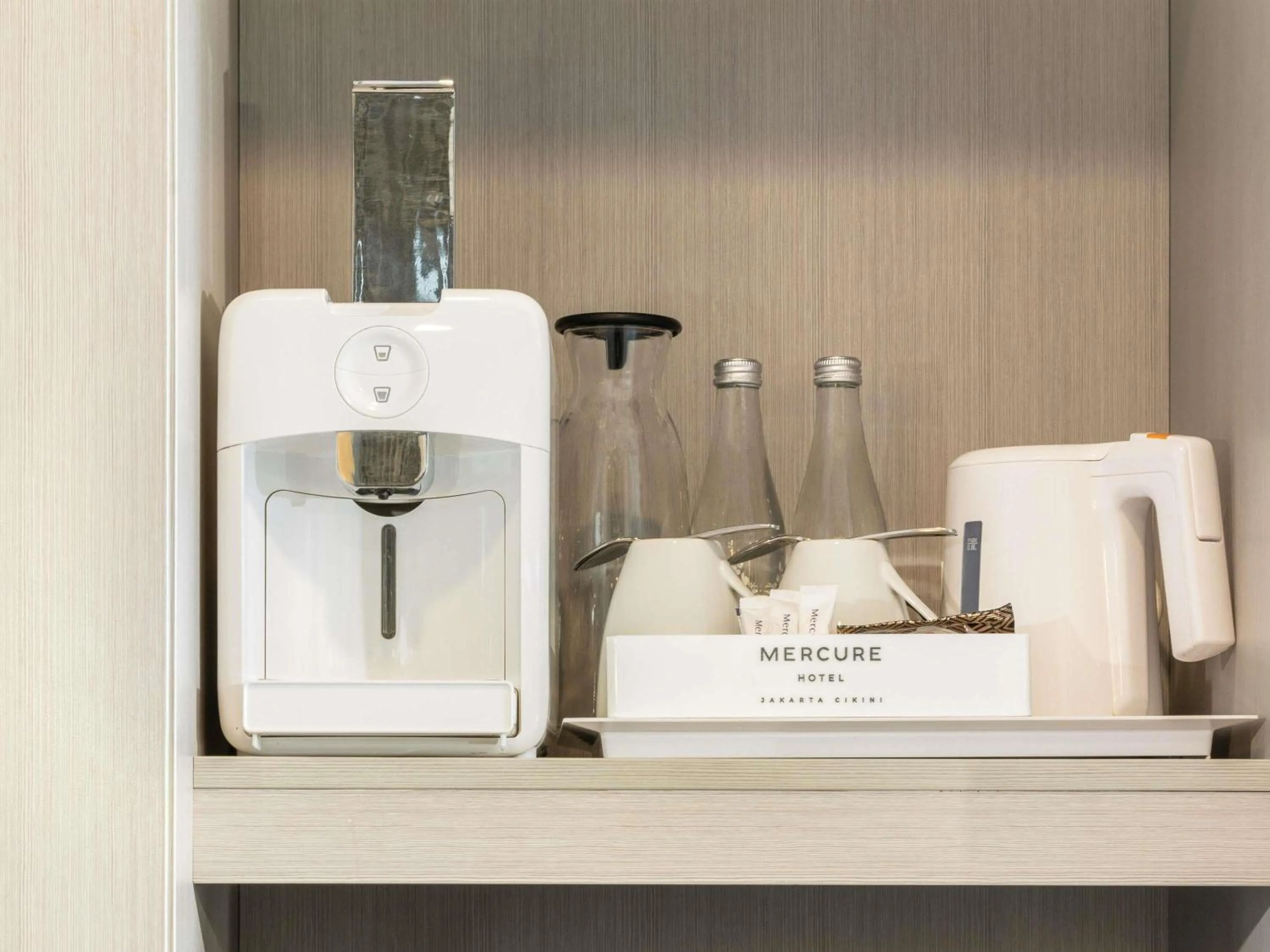 Bedroom in Mercure Jakarta Cikini