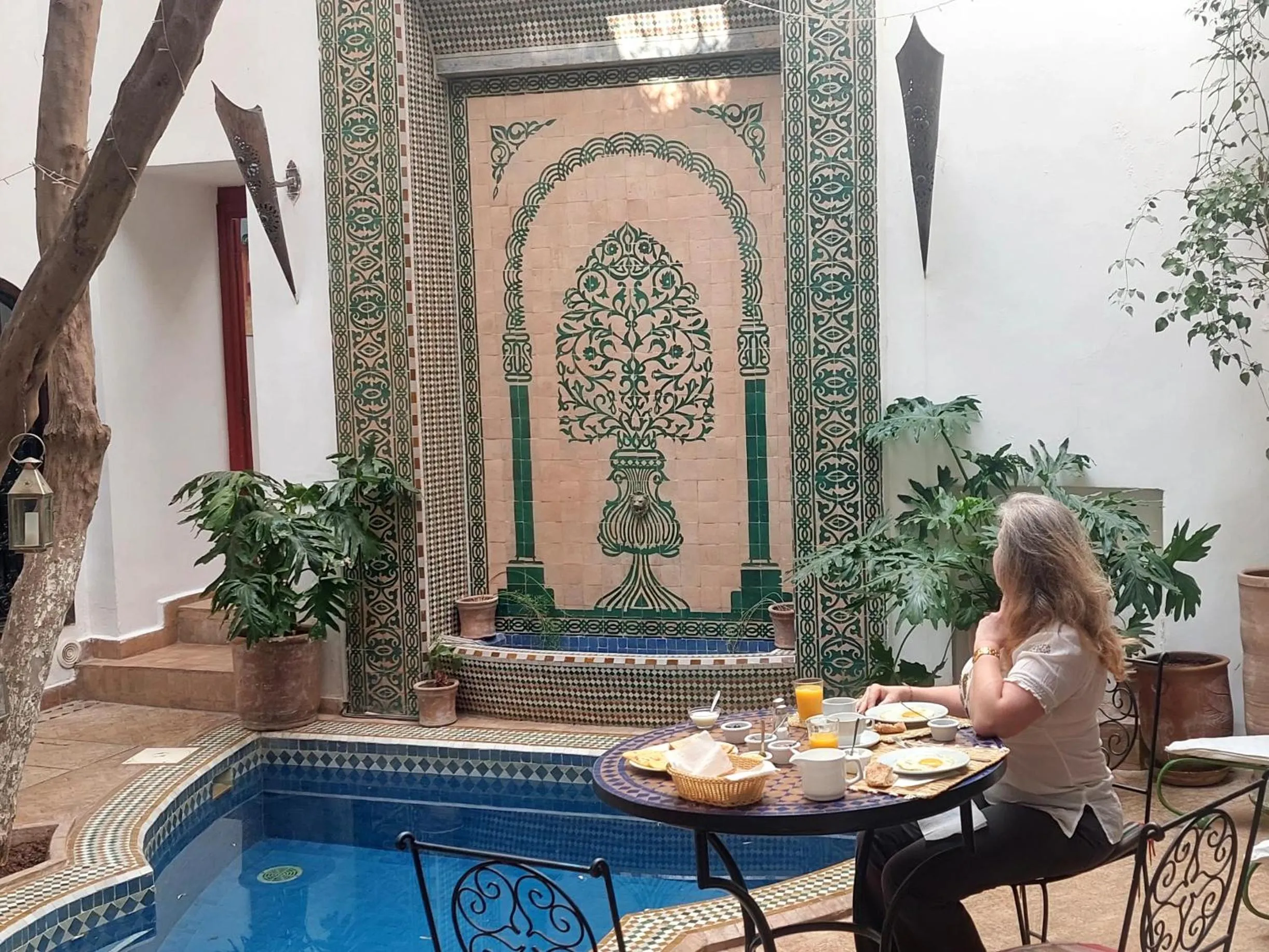 Day in Riad Alma Mouassine