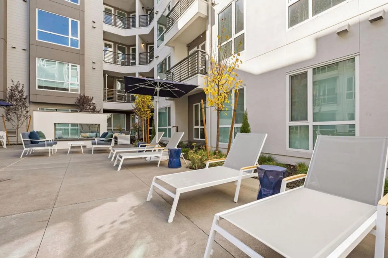 Swimming pool in Placemakr Reno