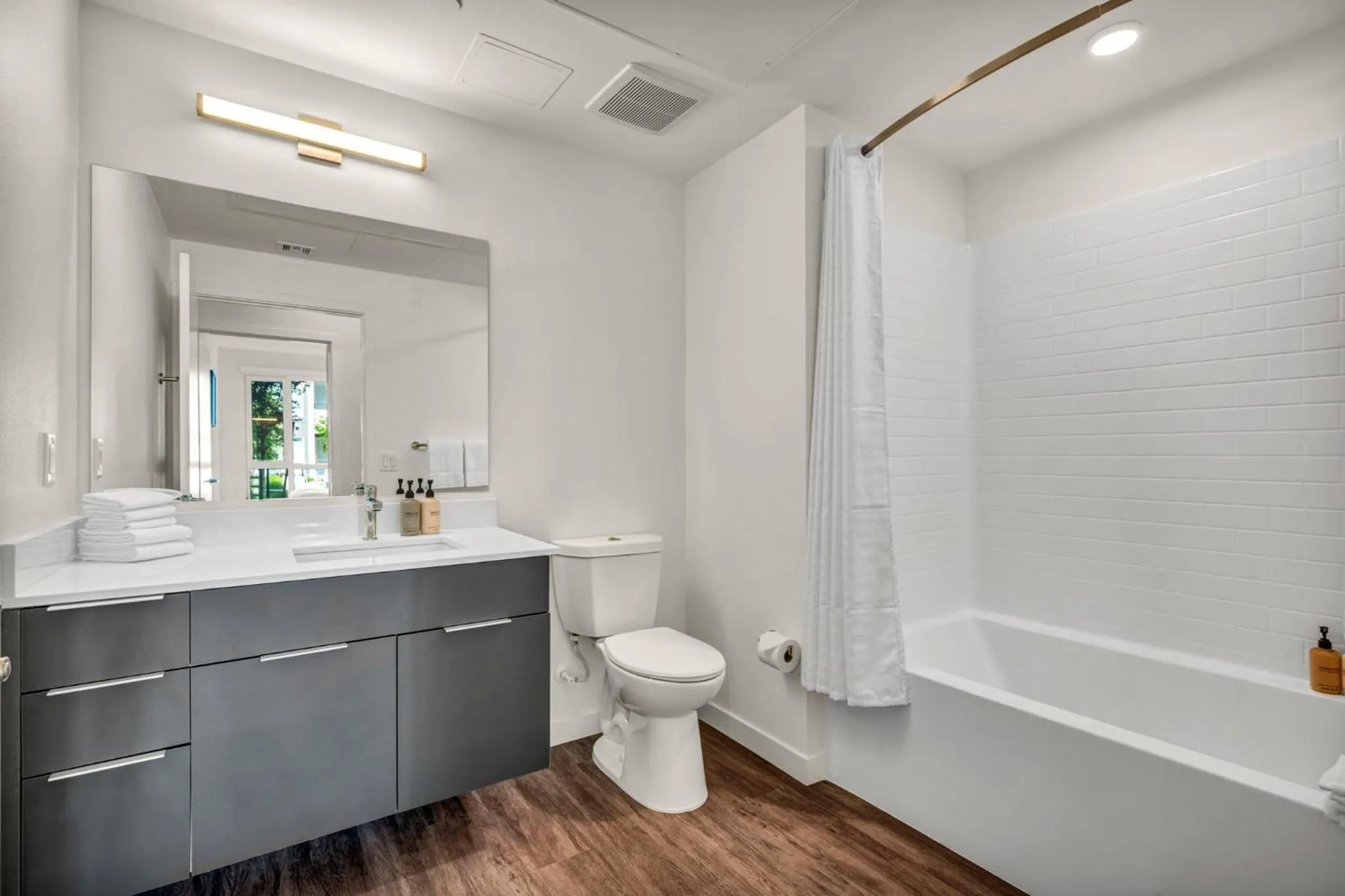 Bathroom in Placemakr Reno