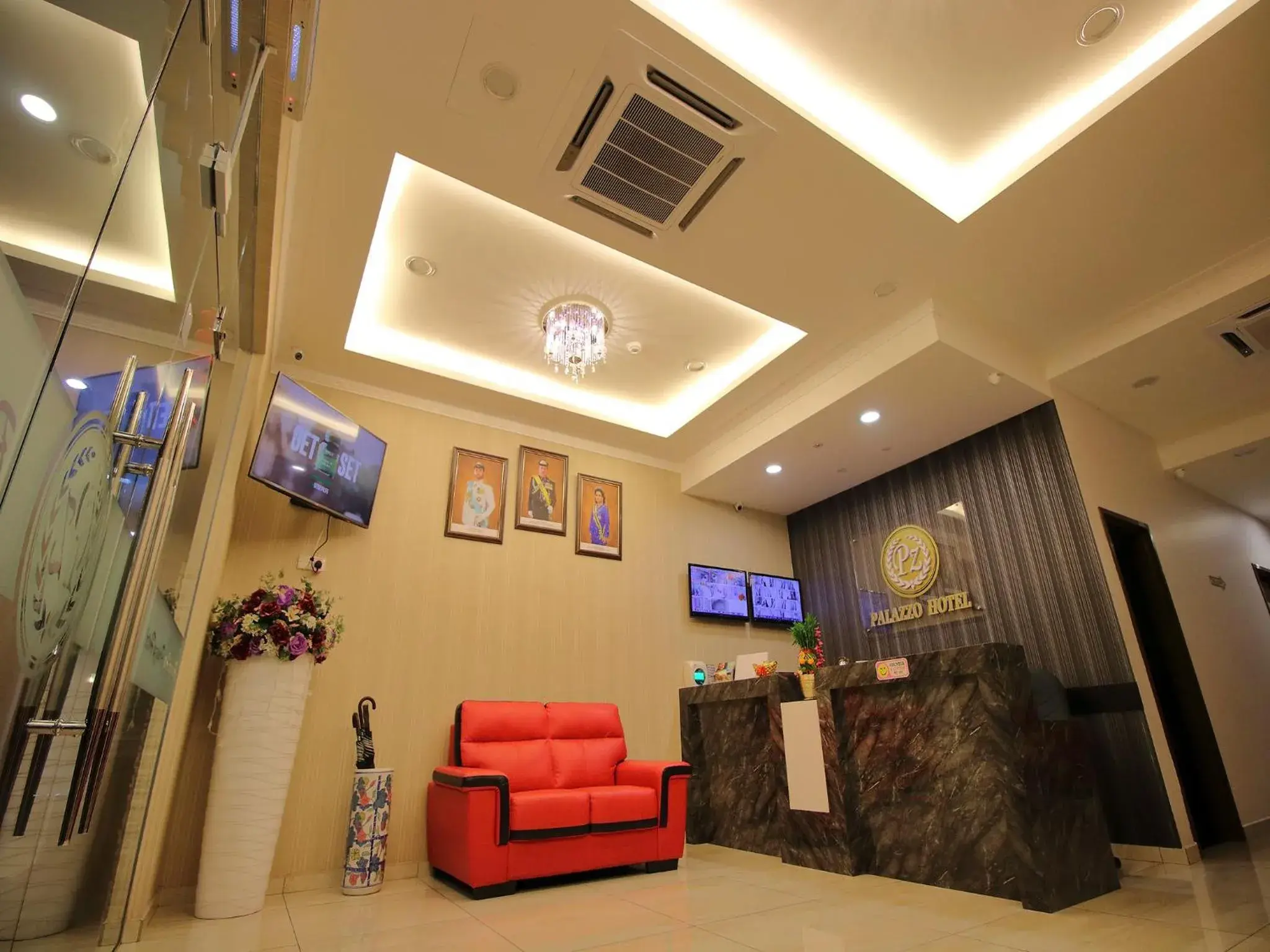 Lobby or reception in Palazzo Hotel Kulai Lobby or reception in Palazzo Hotel Kulai